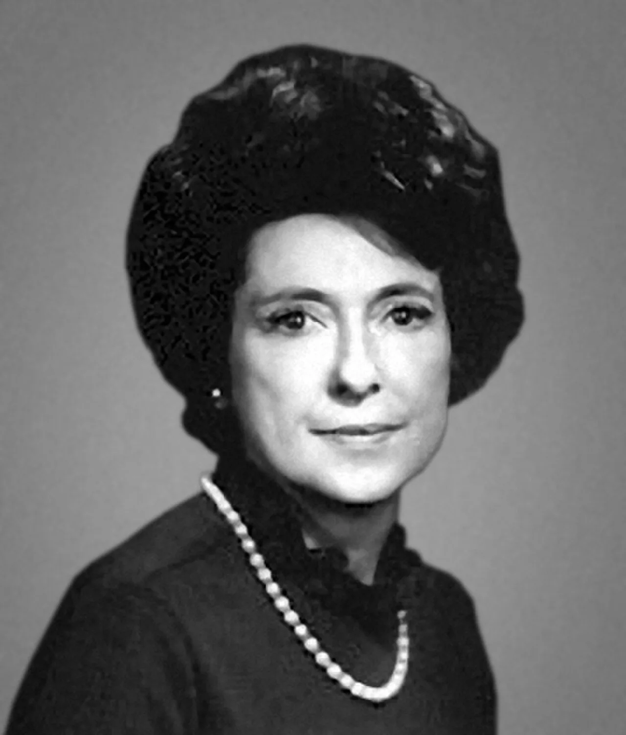 Porträt von Lindy Boggs (1916–2013) – Gedenkseite