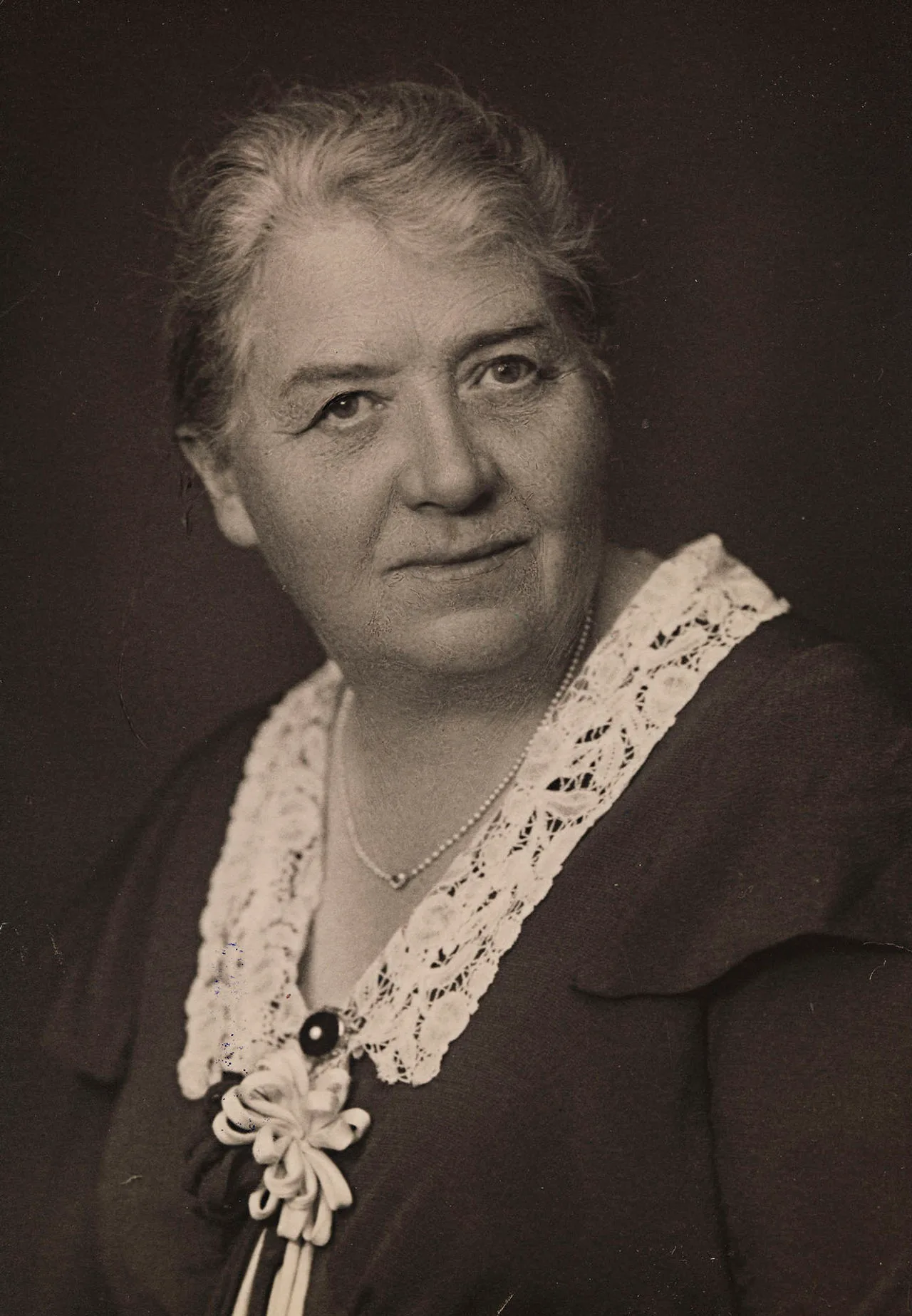 Porträt von Karen Grude Koht (1871–1960) – Gedenkseite