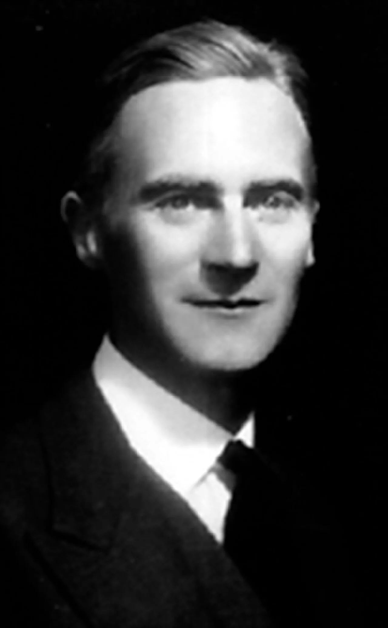 Porträt von Adrian Knatchbull-Hugessen (1891–1976) – Gedenkseite