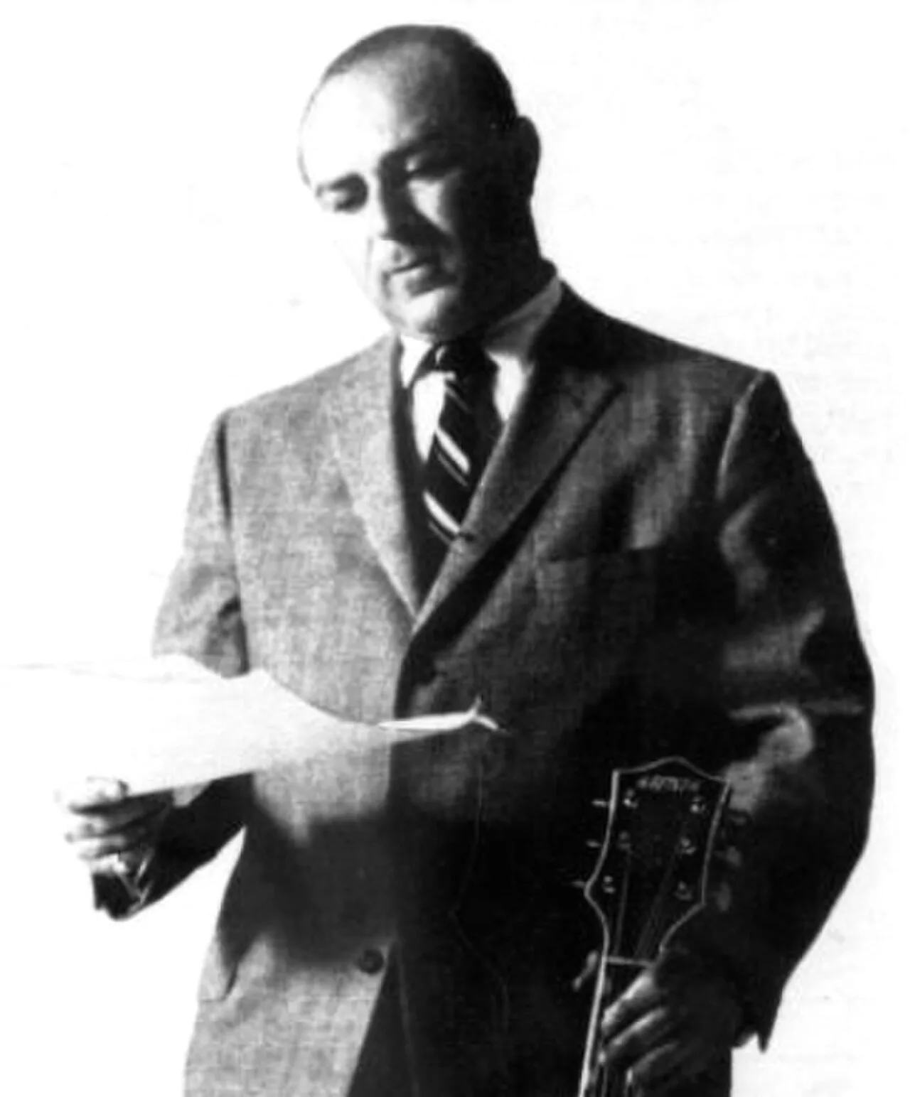 Portrait of Al Caiola (1920–2016) – memorial page