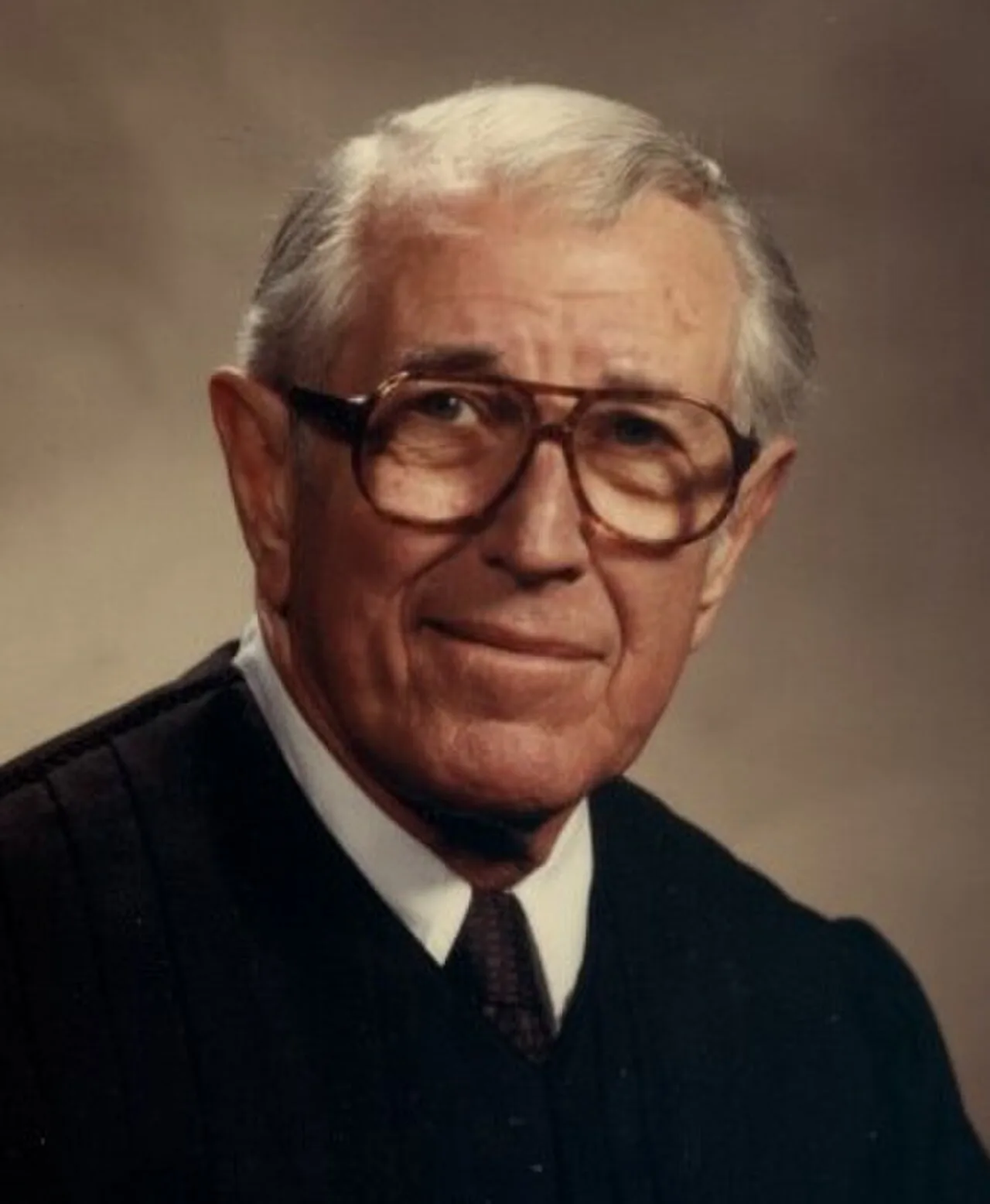 Portrait of Albert Gerard Schatz (1921–1985) – memorial page