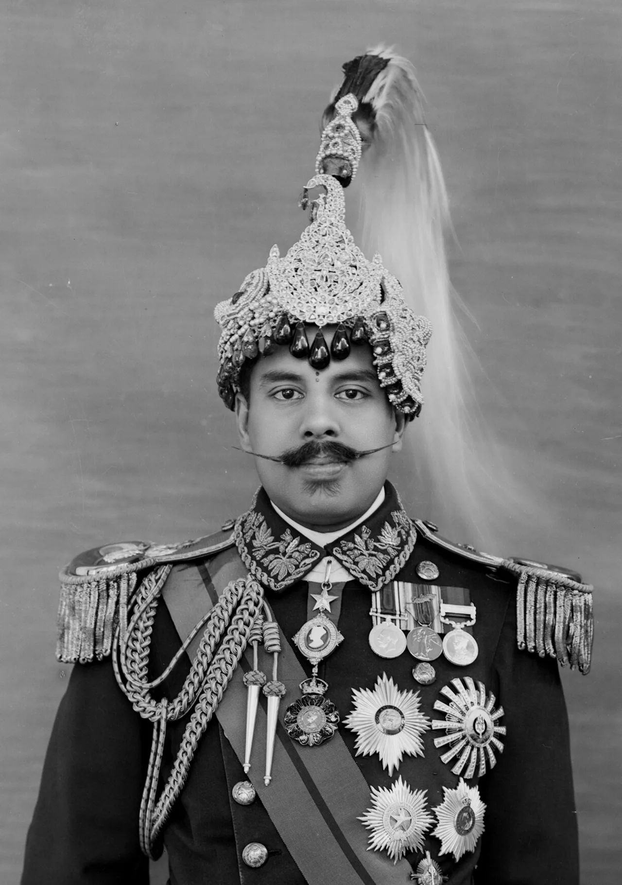 Porträt von Baber Shumsher Jung Bahadur Rana (1888–1960) – Gedenkseite