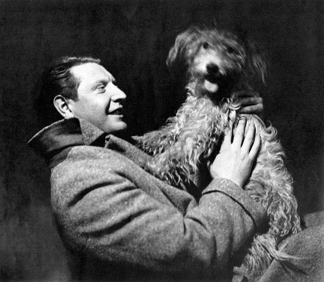 Portrait of Roger Livesey (1906–1976) – memorial page