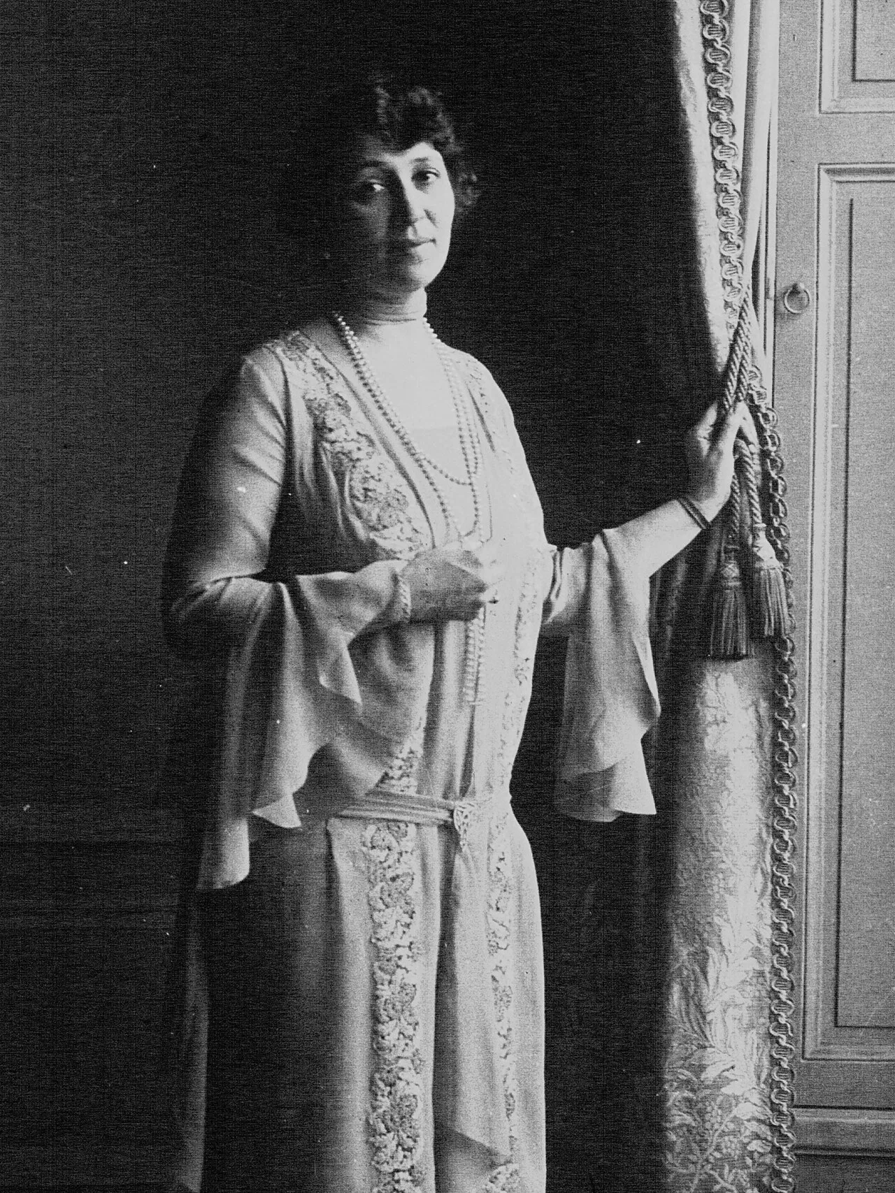 Portrait of Elsa Thulin (1887–1960) – memorial page