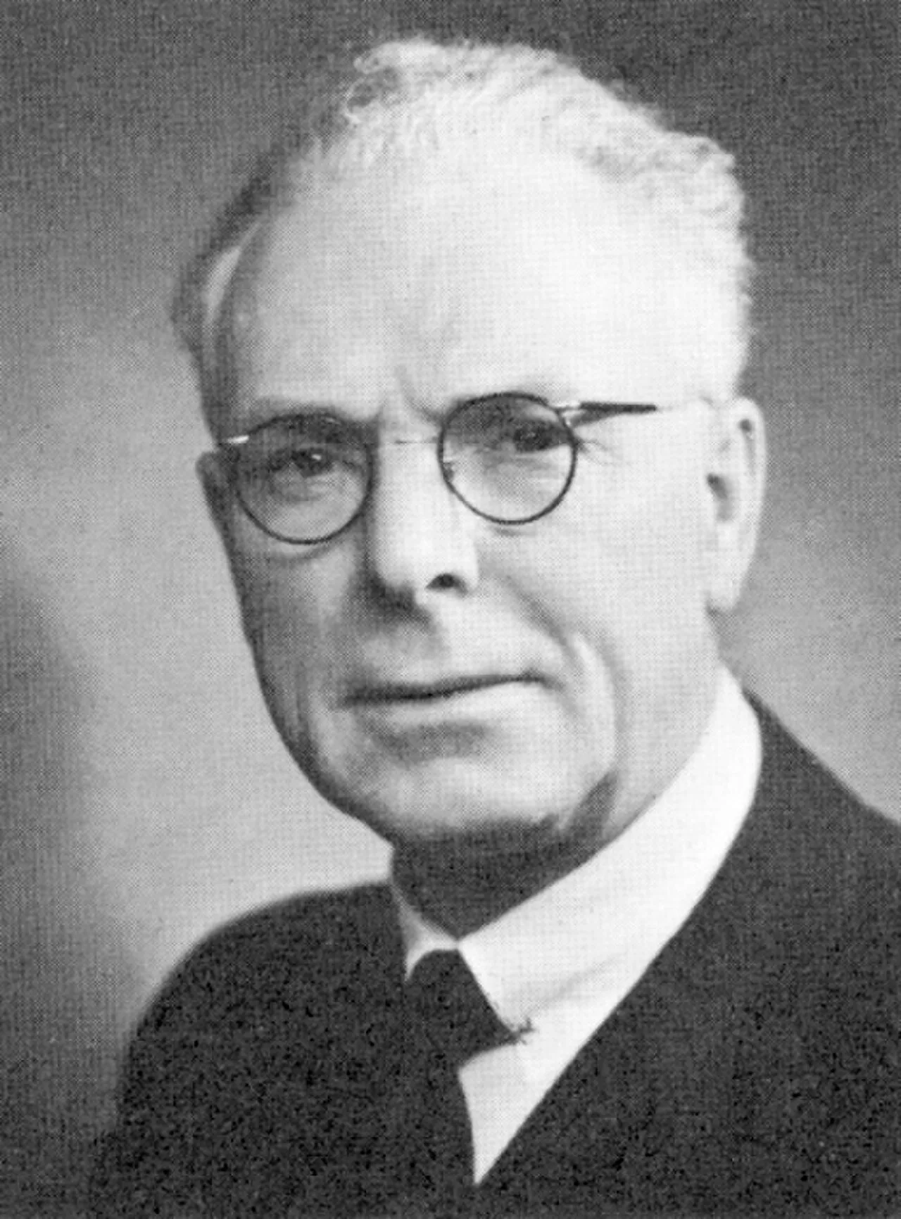 Portrait of Knud Jessen (1884–1971) – memorial page