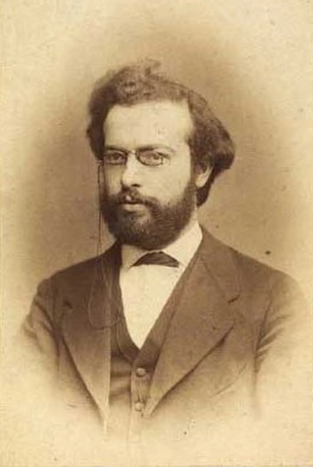 Portrait of David Simonsen (1853–1932) – memorial page