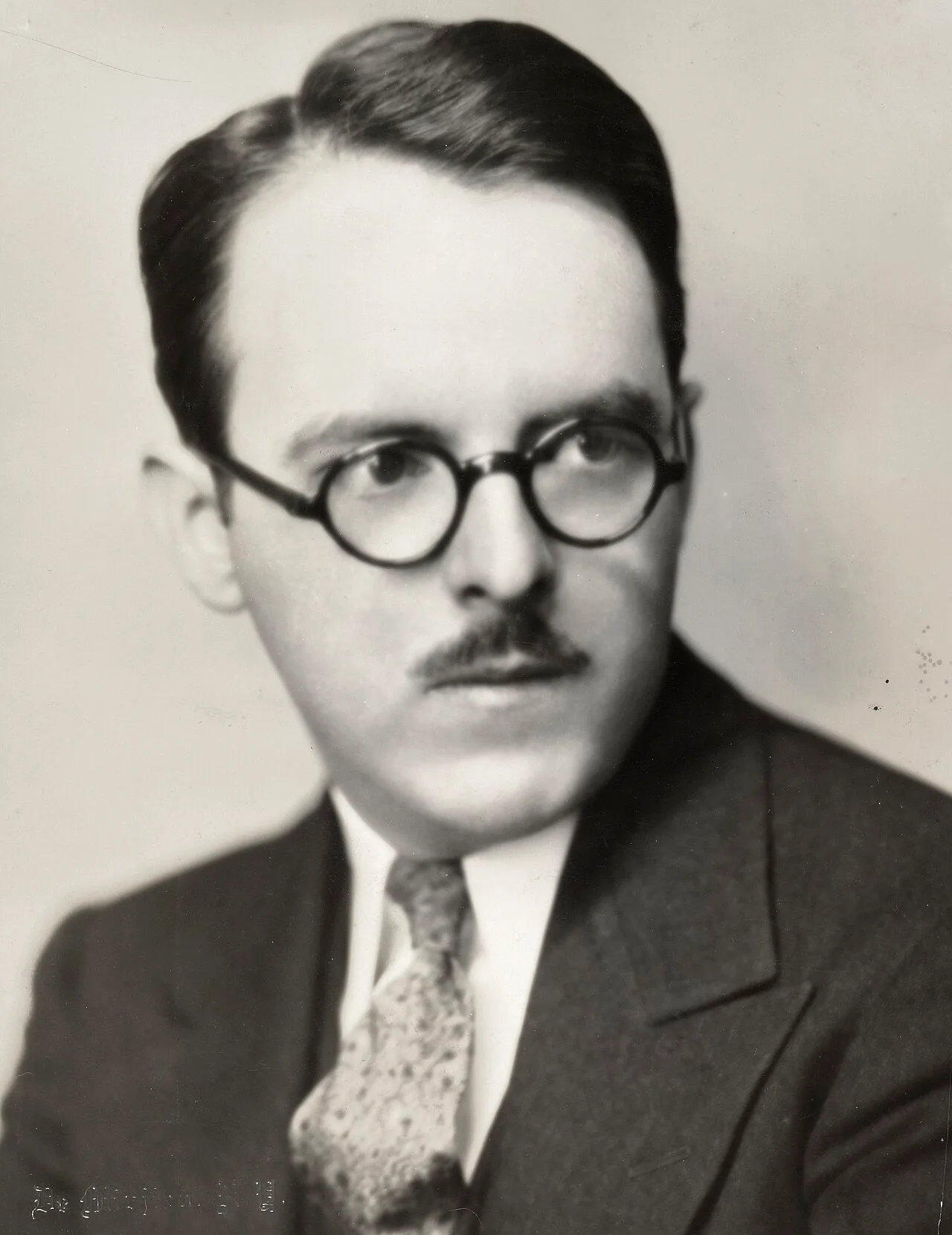 Clinton Hartley Grattan