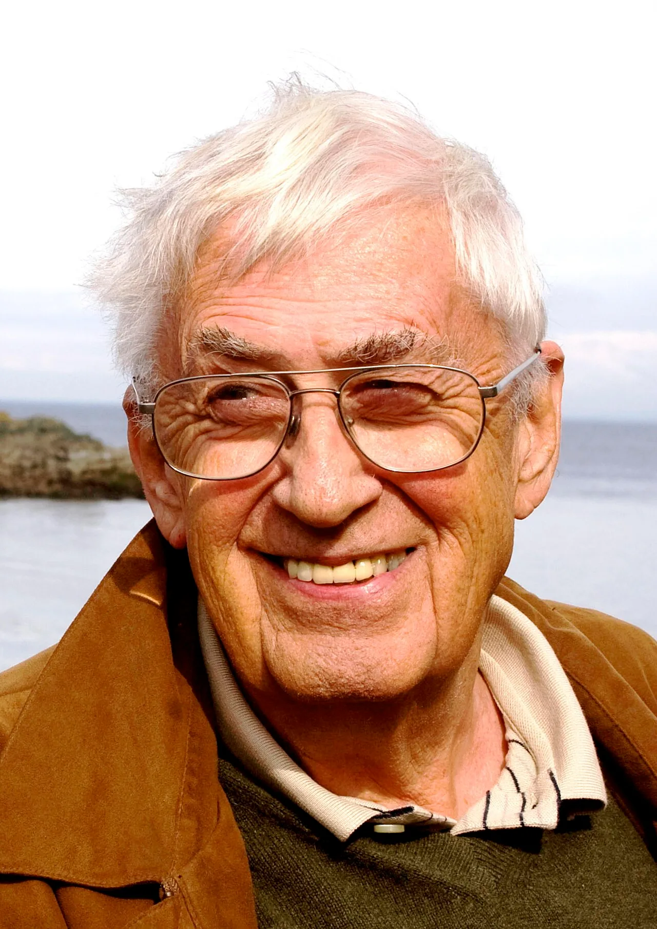 Portrait of C. S. Holling (1930–2019) – memorial page