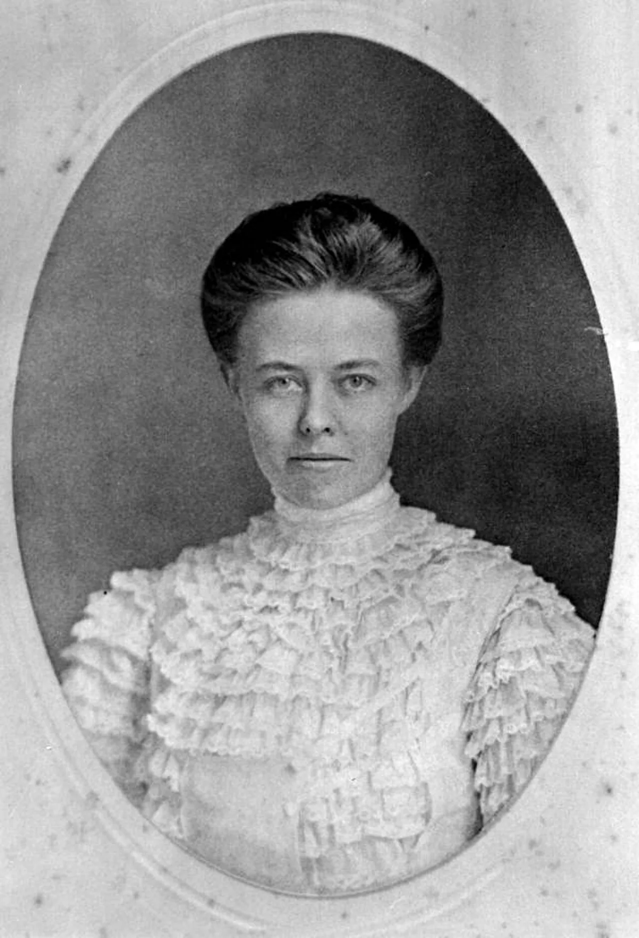 Porträt von Ivy Julia Cromartie Stranahan (1881–1971) – Gedenkseite