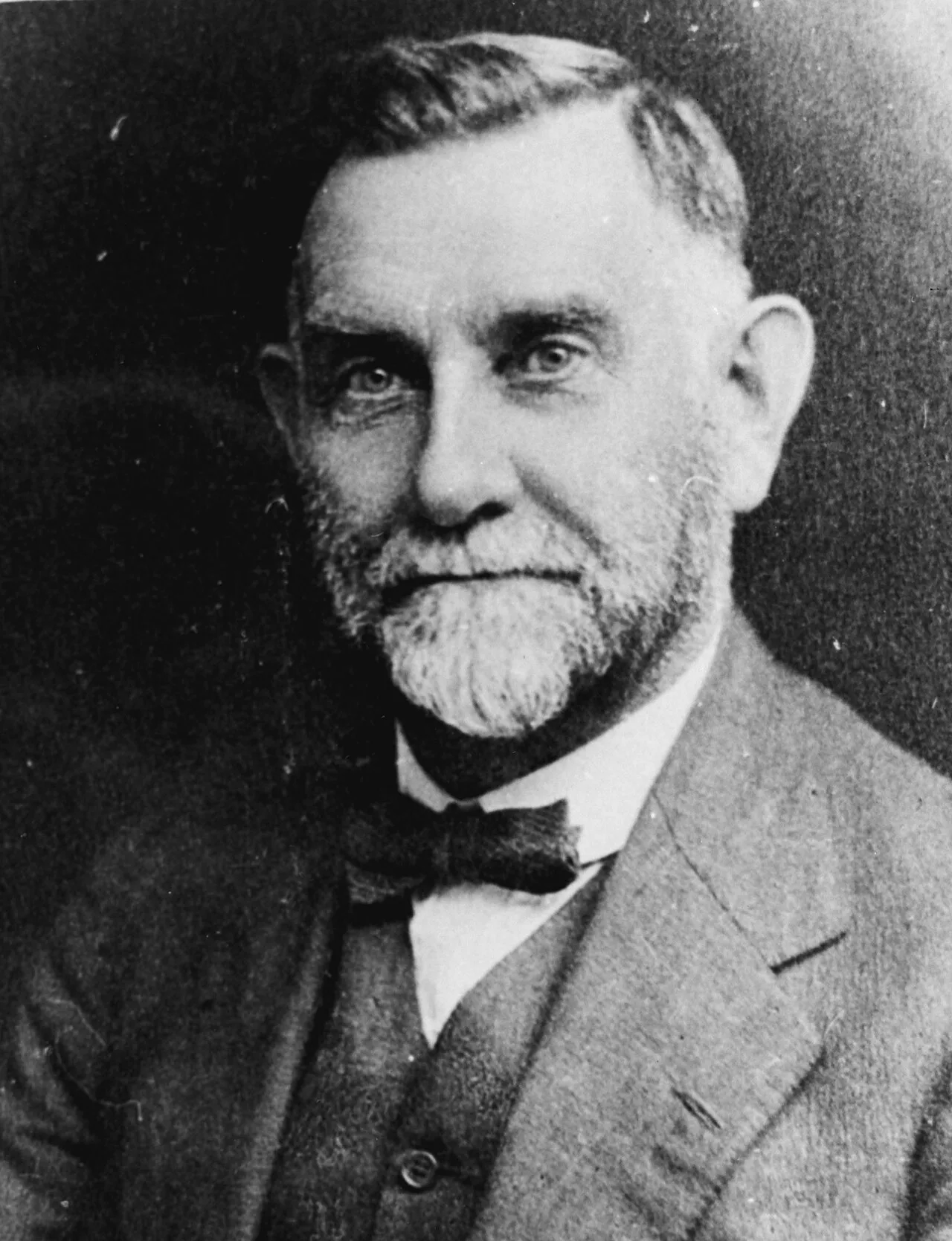 Porträt von Charles Chilton (1860–1929) – Gedenkseite