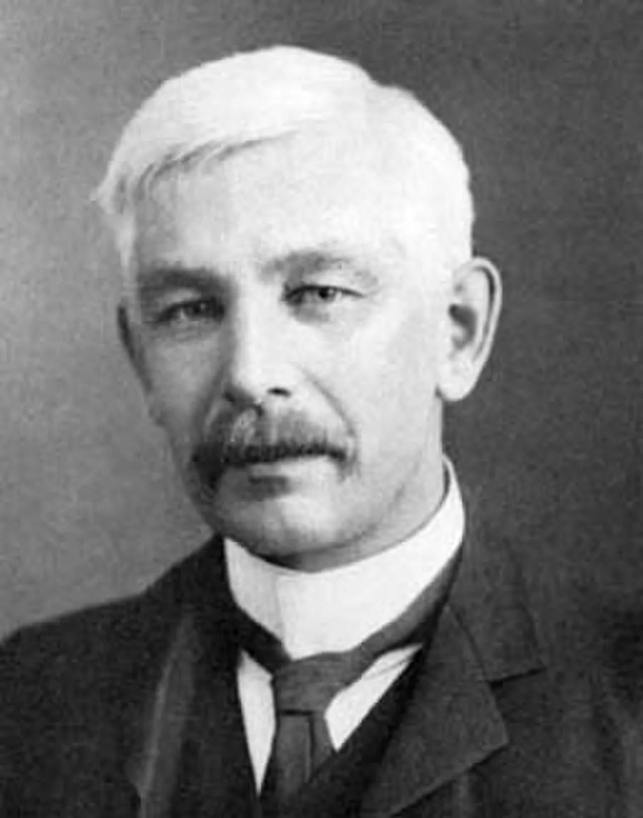 Portrait of Charles Chree (1860–1928) – memorial page