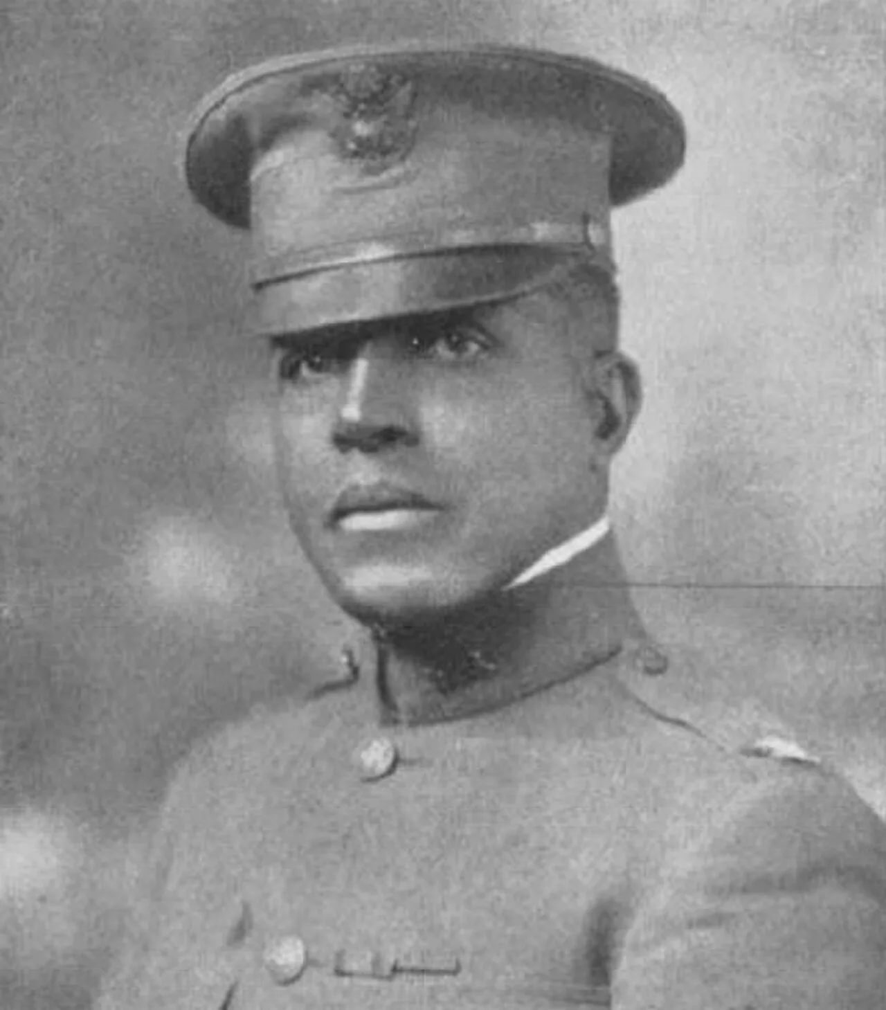 Porträt von Charles Young (1864–1922) – Gedenkseite