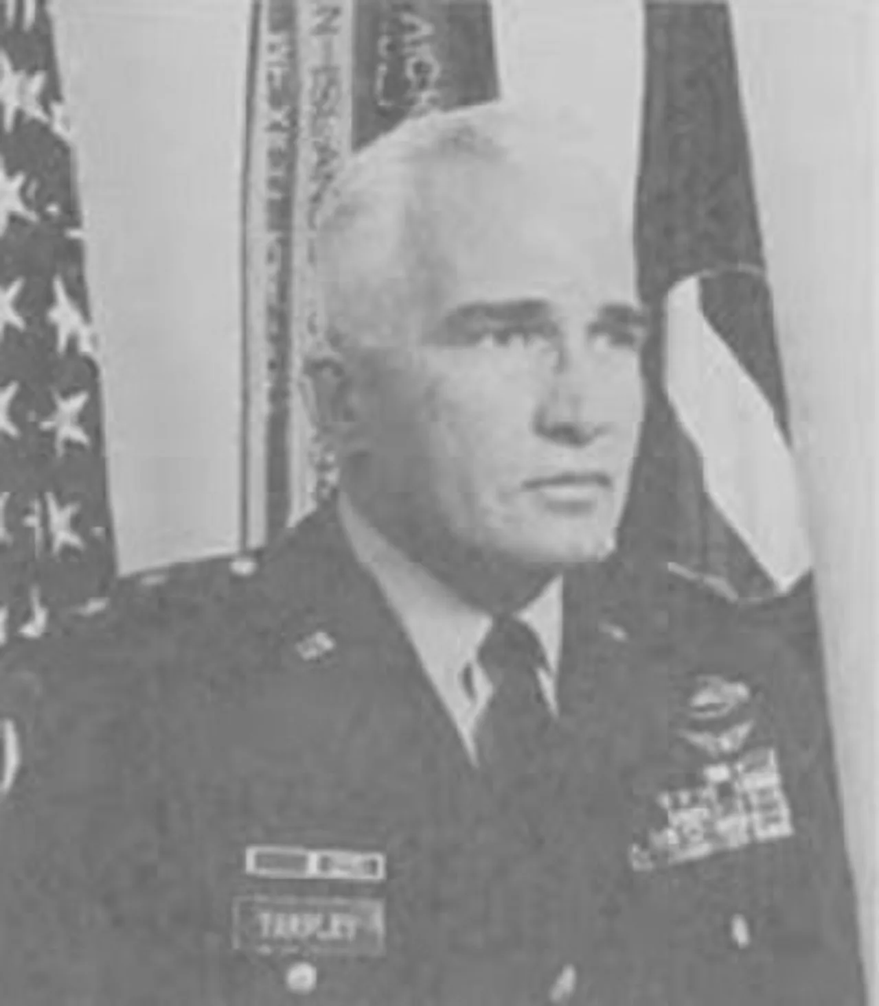 Porträt von Thomas M. Tarpley (1922–1986) – Gedenkseite