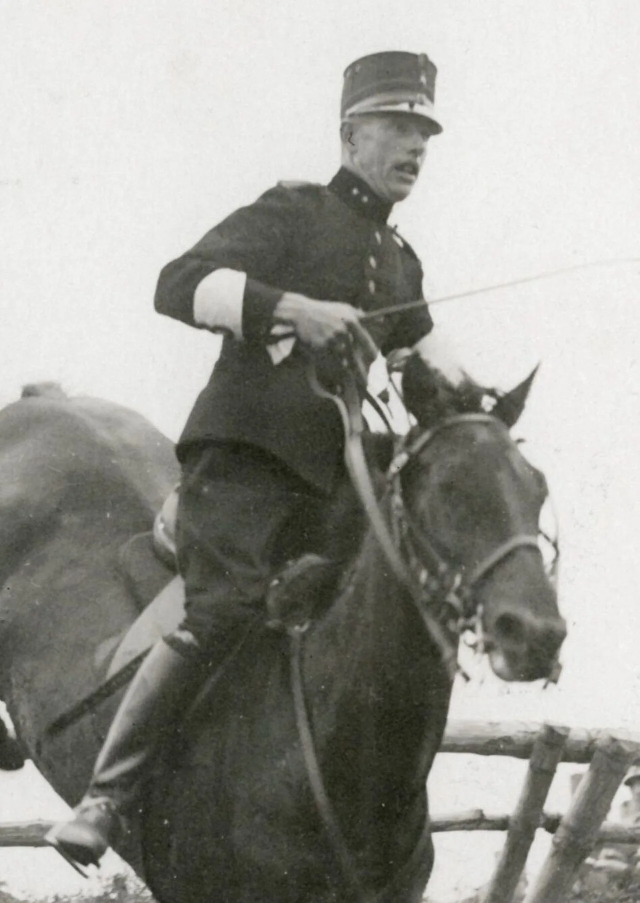Portrait of Christiaan Tonnet (1902–1946) – memorial page
