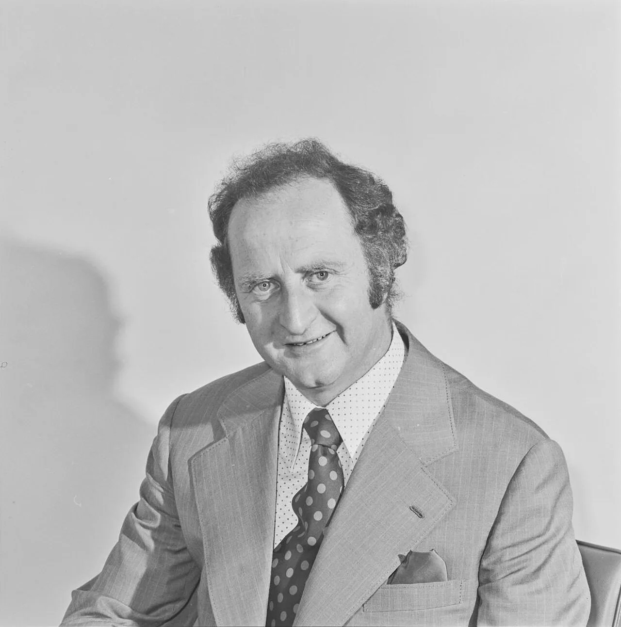 Porträt von Clyde Holding (1931–2011) – Gedenkseite