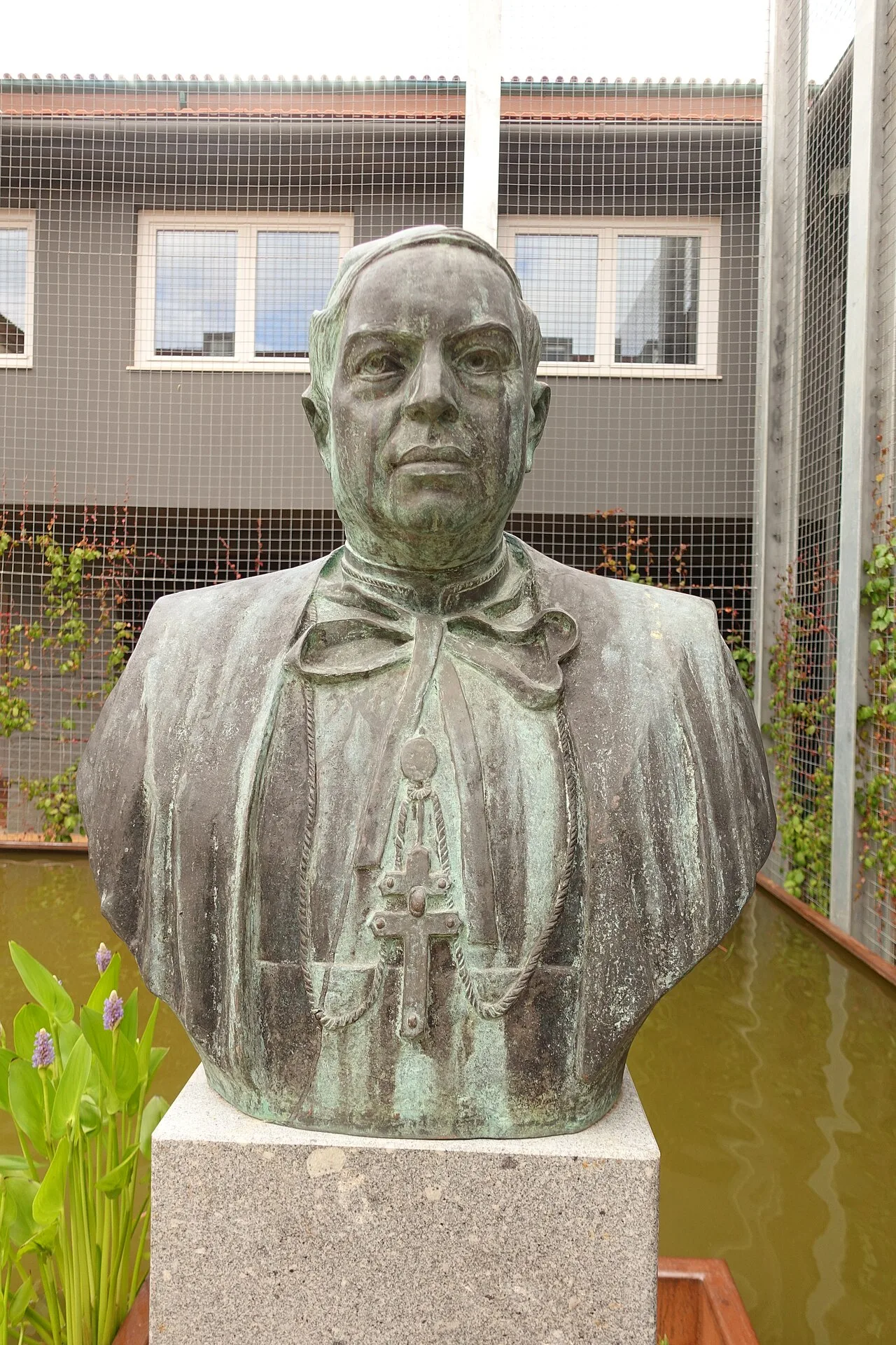 Porträt von Eurico Dias Nogueira (1923–2014) – Gedenkseite