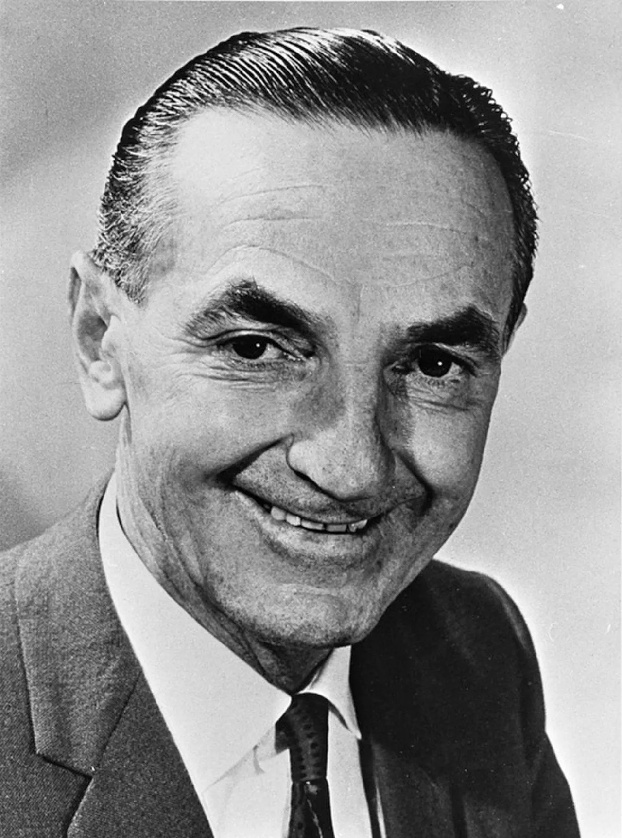 Portrait of Condor Laucke (1914–1993) – memorial page