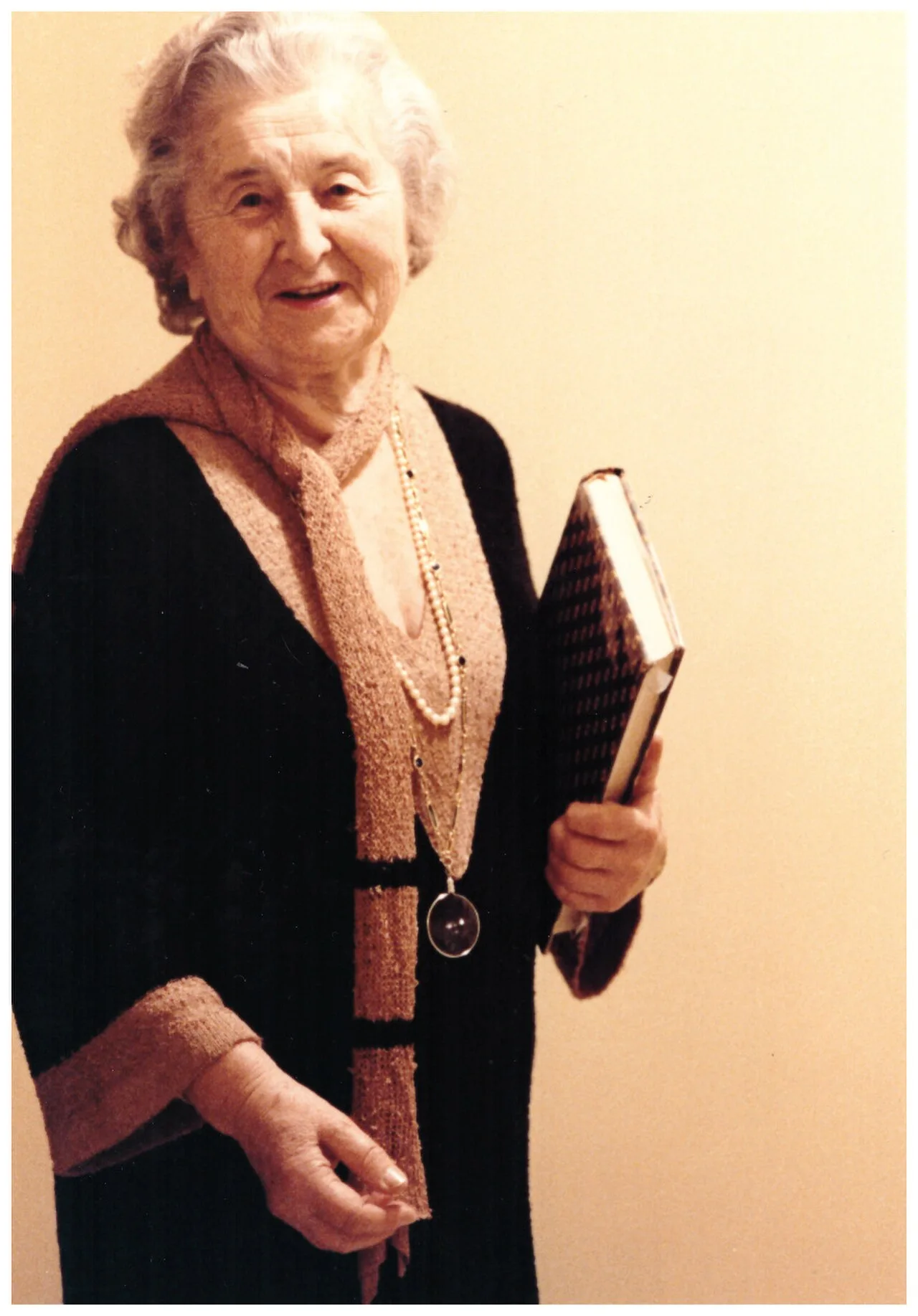 Portrait of Irène Aïtoff (1904–2006) – memorial page