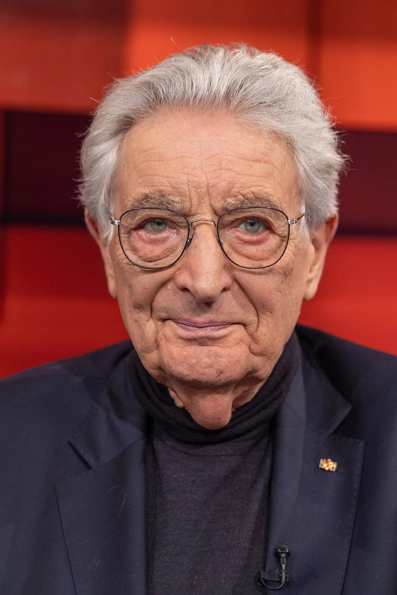 Porträt von Gerhart Baum (1932–2025) – Gedenkseite