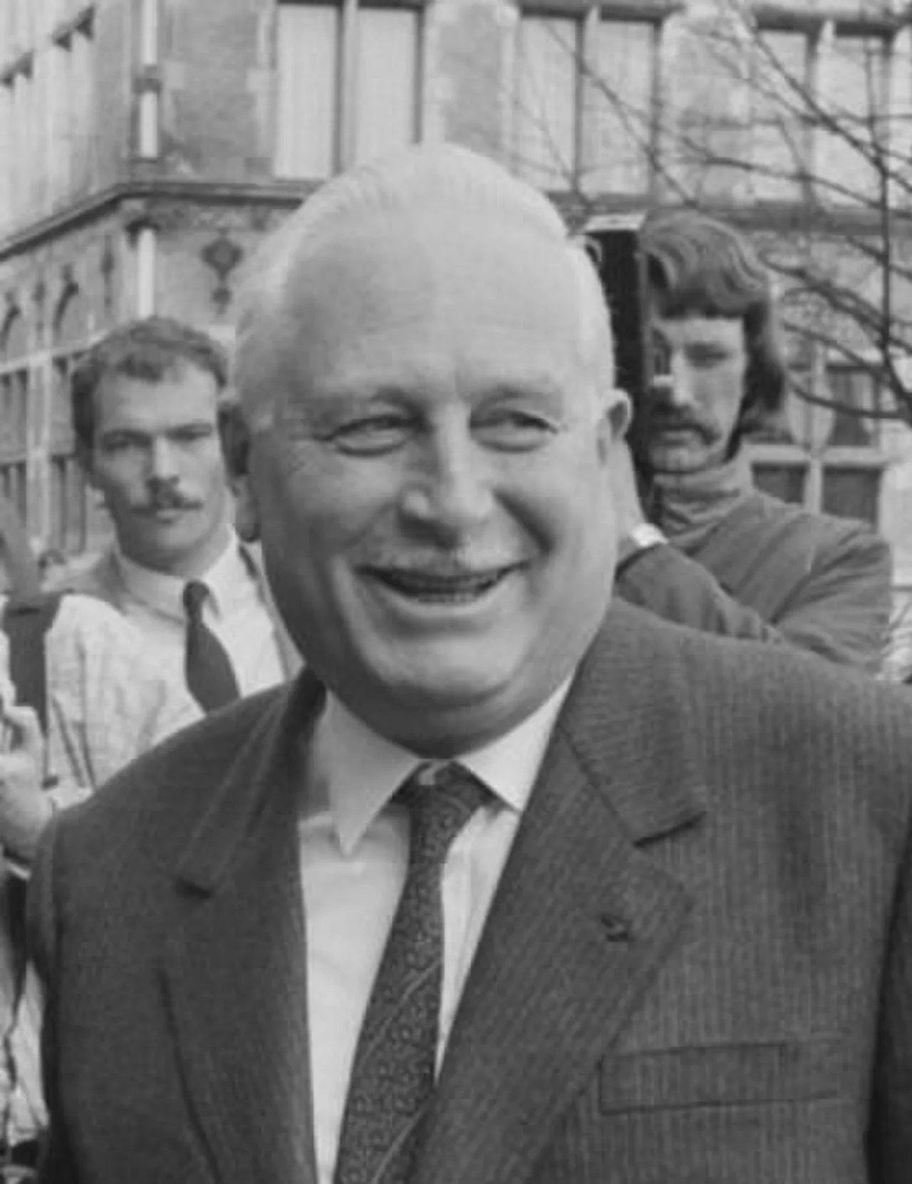 Porträt von André Giraud (1925–1997) – Gedenkseite