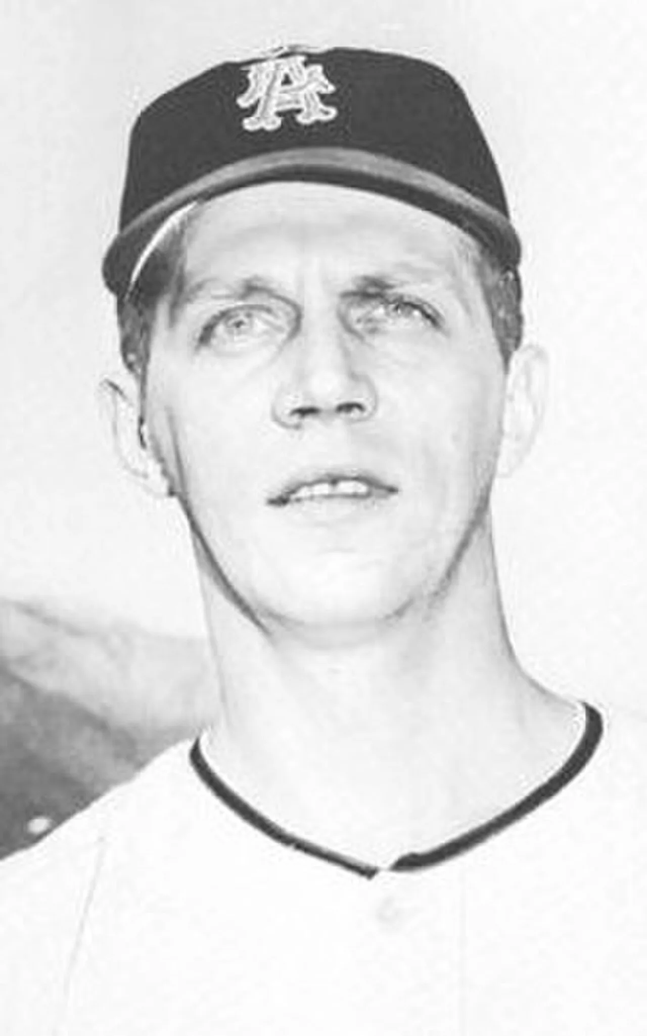 Portrait of Dan Osinski (1933–2013) – memorial page
