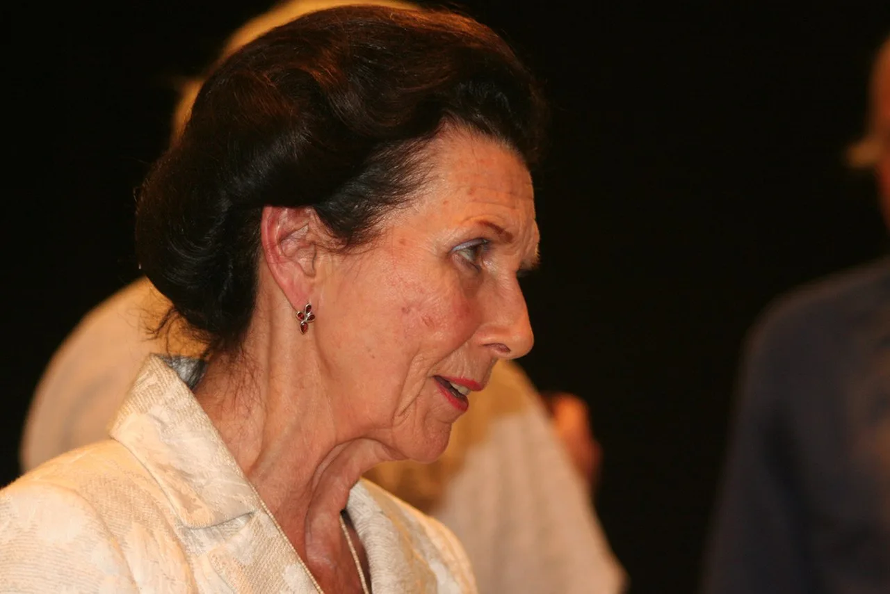 Porträt von Beryl Grey (1927–2022) – Gedenkseite