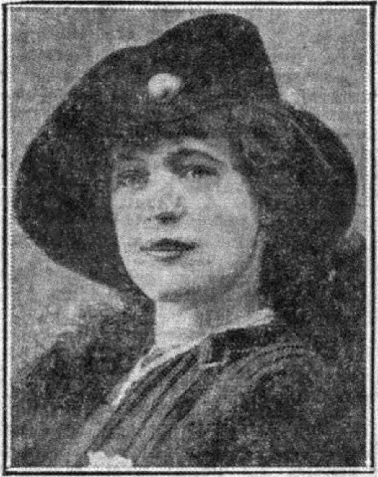 Portrait of Marthe Richard (1889–1982) – memorial page