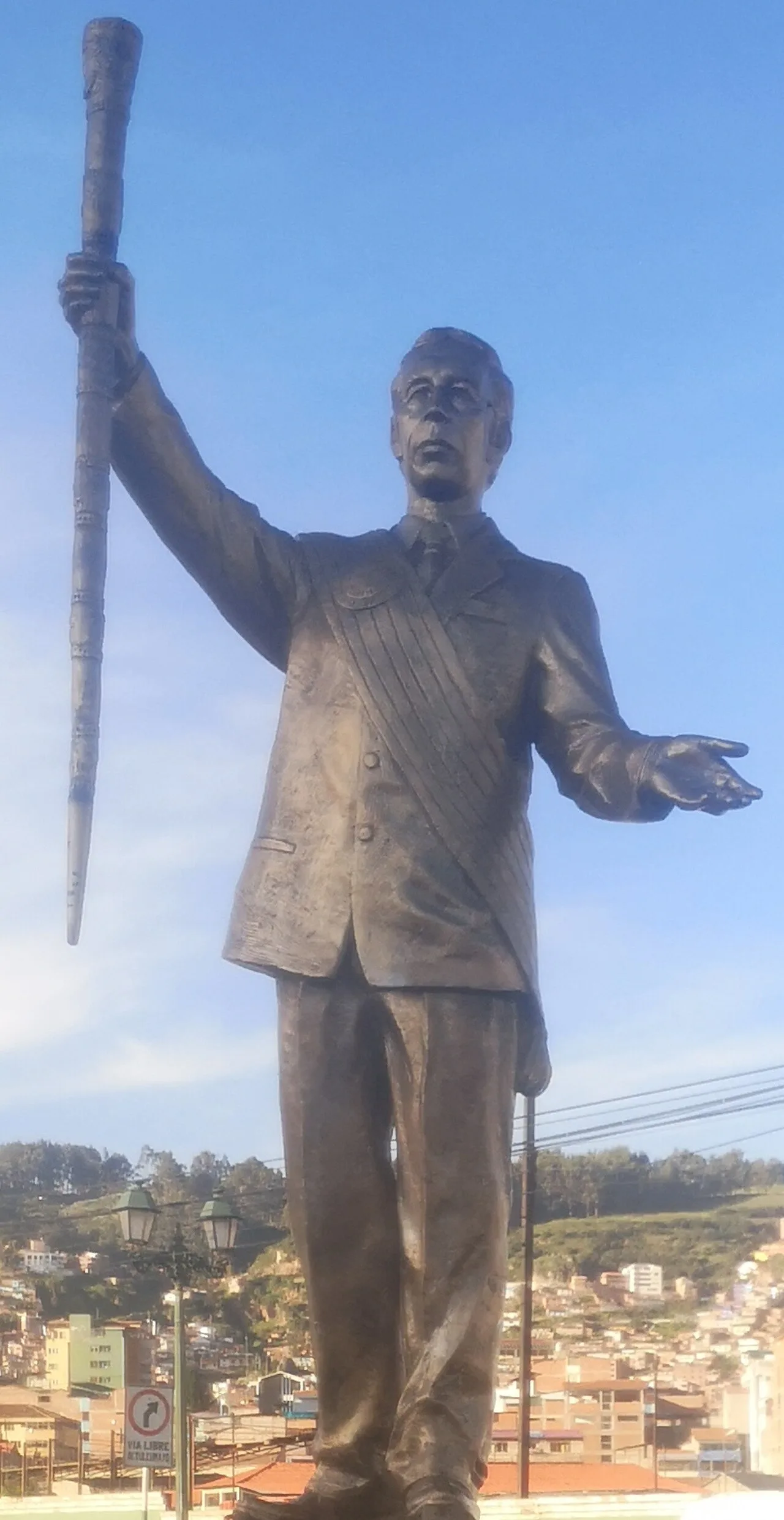 Portrait of Daniel Estrada (1947–2003) – memorial page
