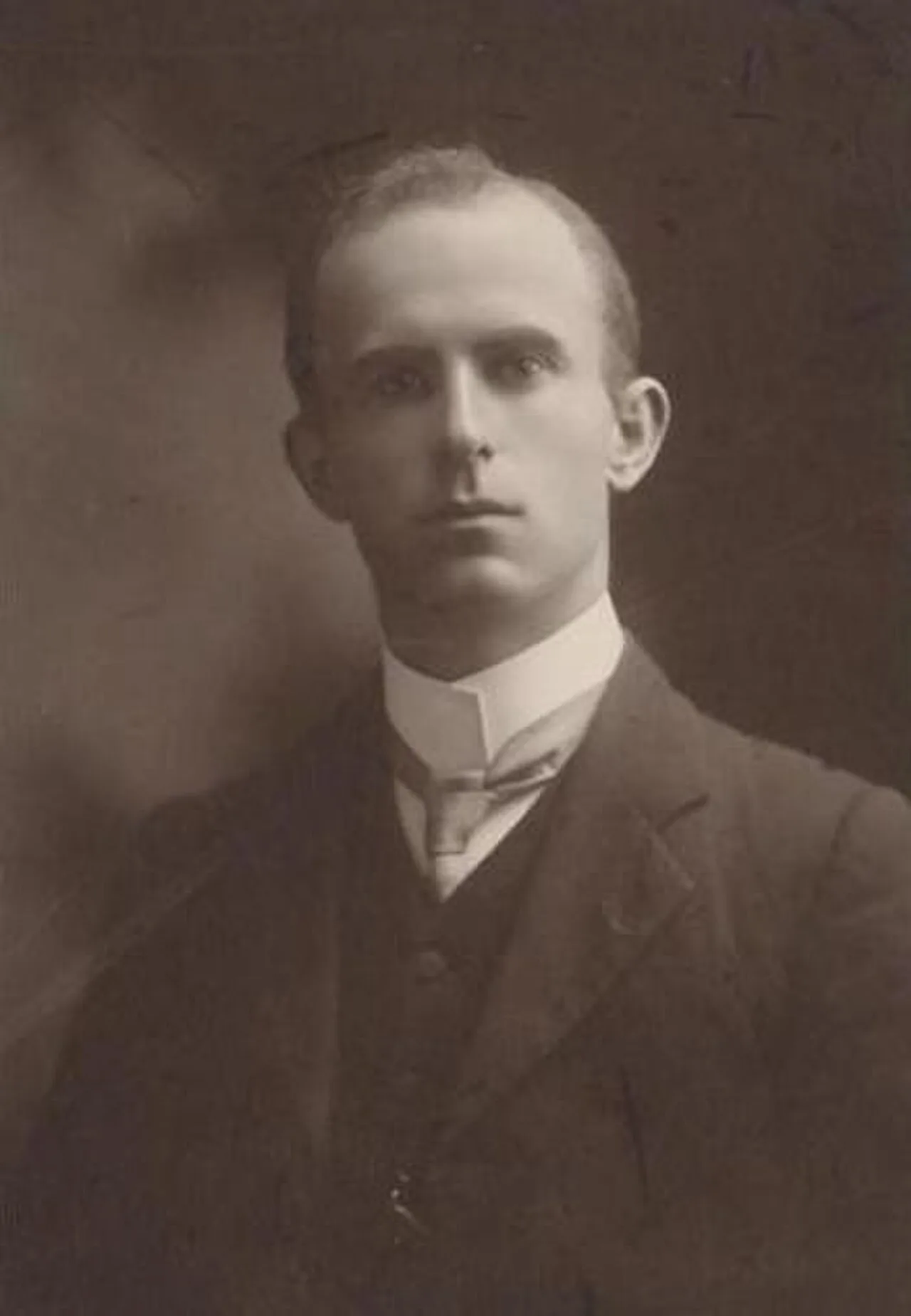 Portrait of David Hall (1874–1945) – memorial page