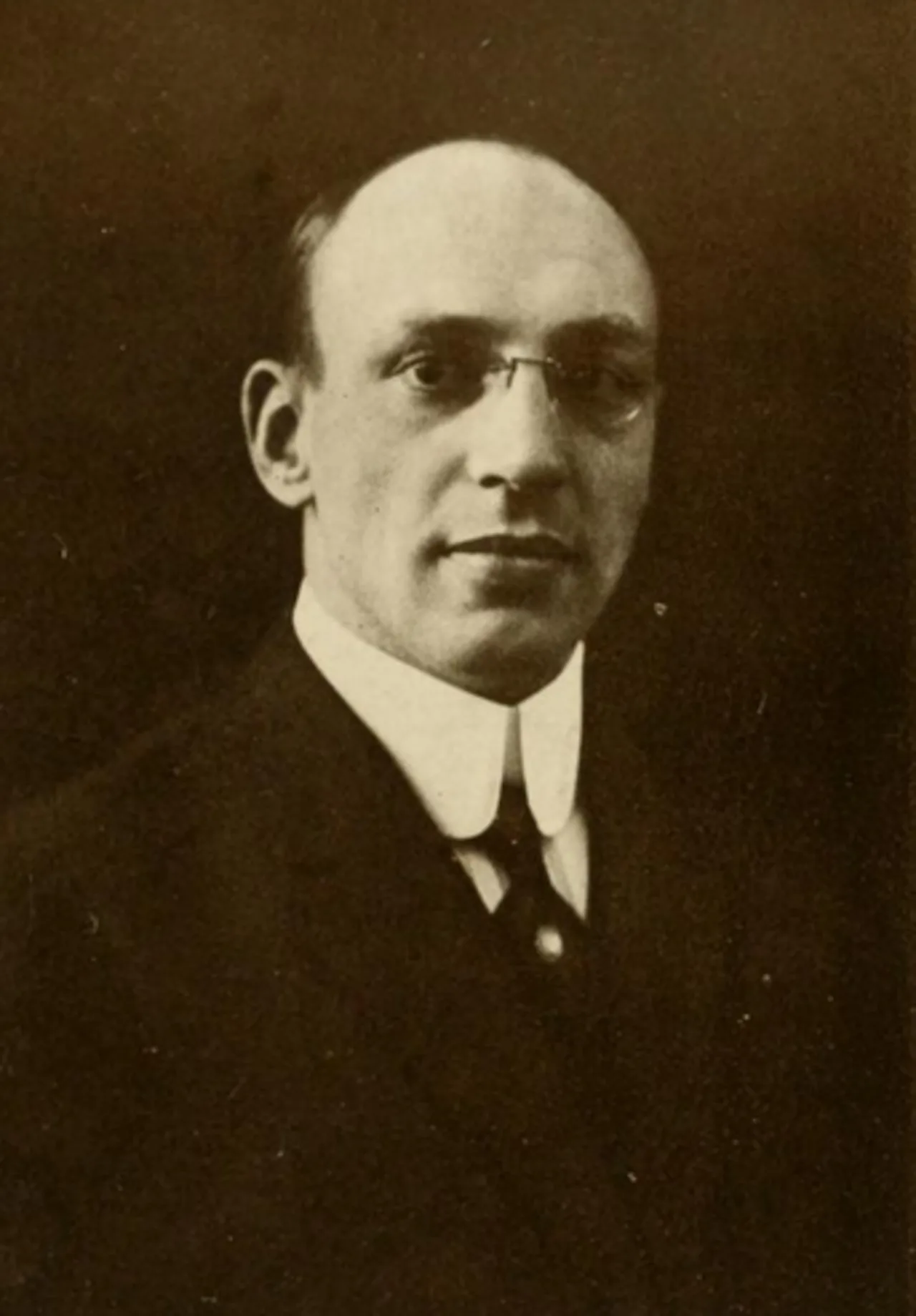 Porträt von Dexter W. Draper (1881–1961) – Gedenkseite