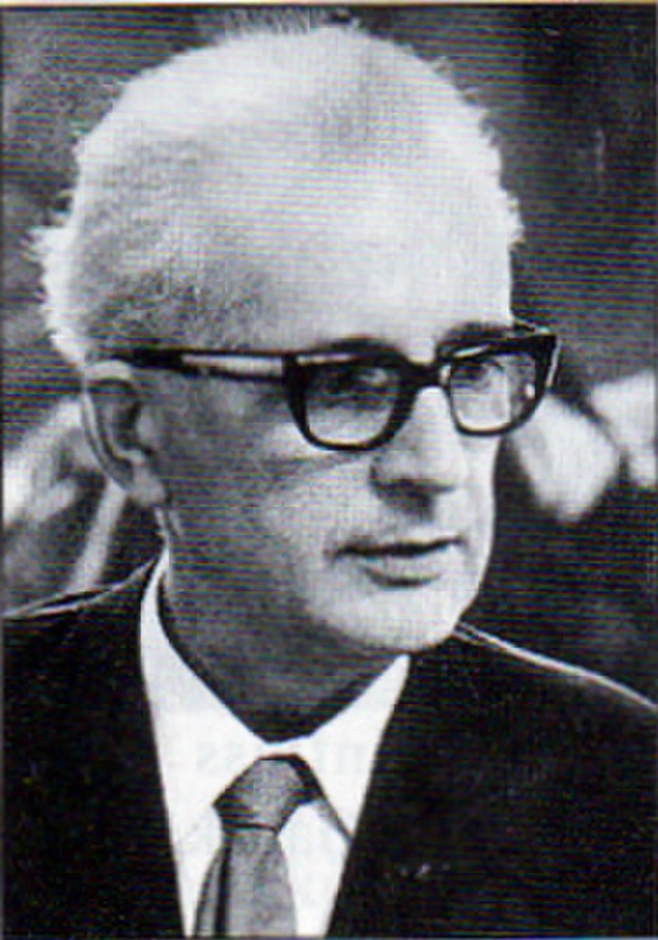 Portrait of Brúnó Straub (1914–1996) – memorial page