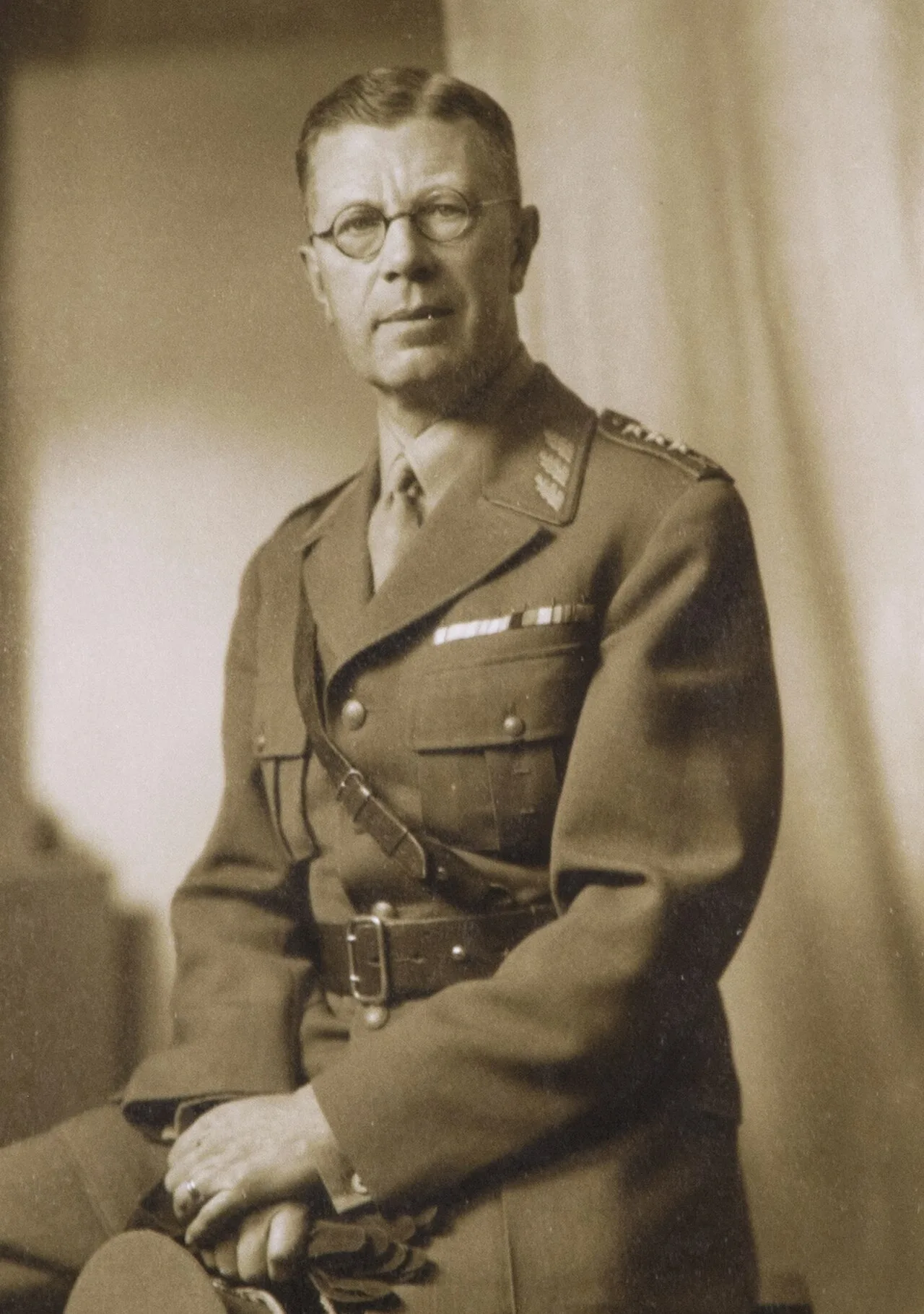 Porträt von Gustav VI. Adolf (1882–1973) – Gedenkseite