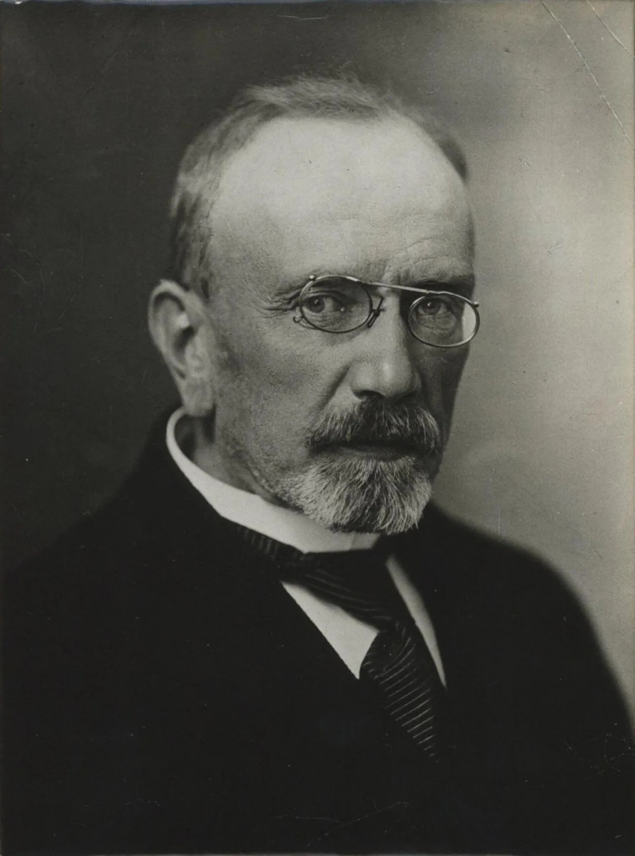 Porträt von Hjalmar Hammarskjöld (1862–1953) – Gedenkseite