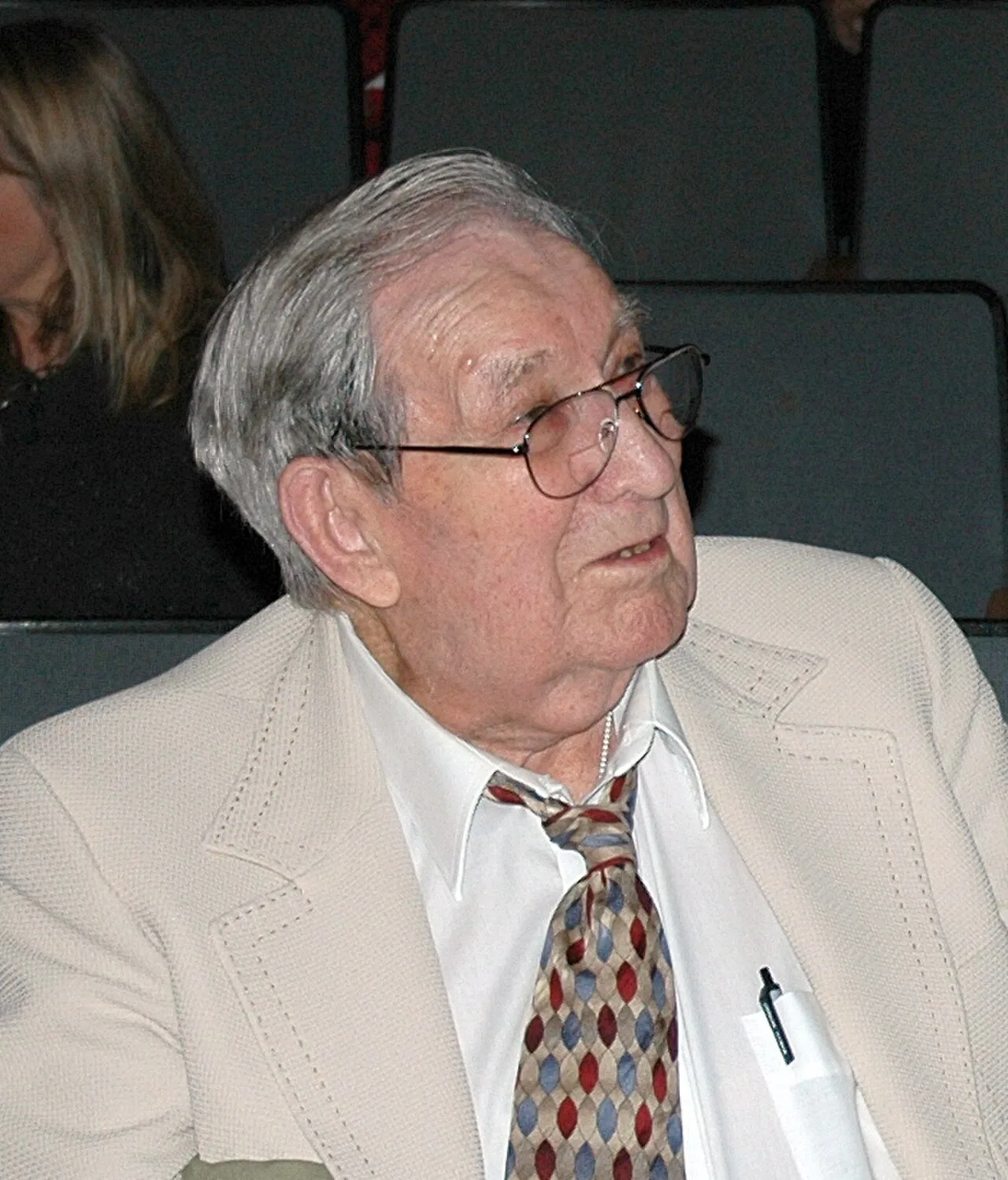 Portrait of Ed Walker (1917–2011) – memorial page