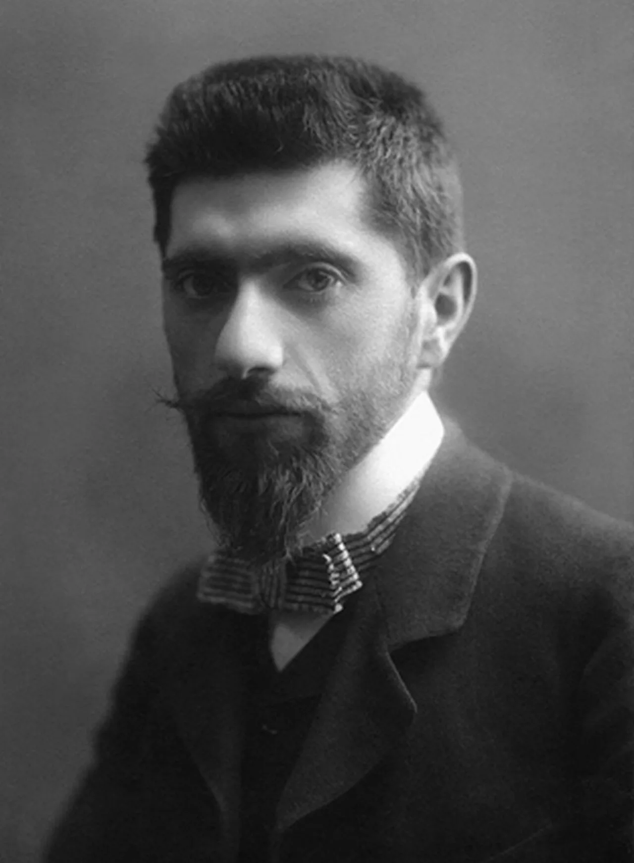 Portrait of Alexander Tamanjan (1878–1936) – memorial page