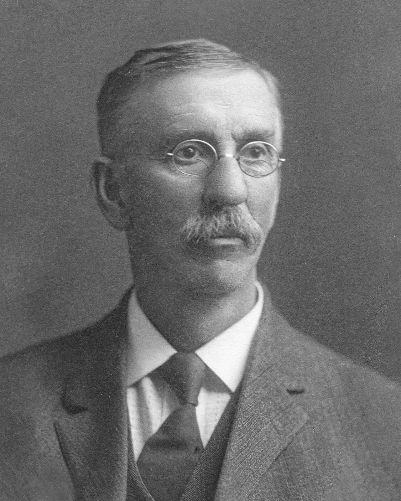 Porträt von Edson White (1849–1928) – Gedenkseite