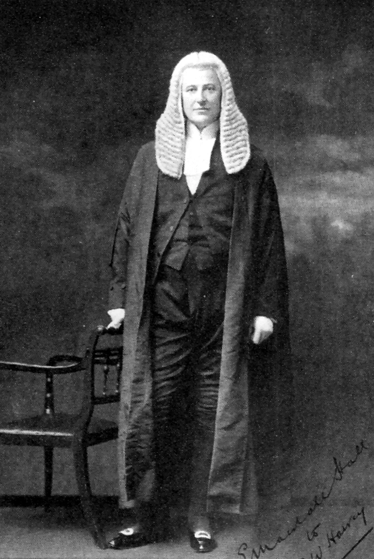 Portrait of Edward Marshall Hall (1858–1927) – memorial page