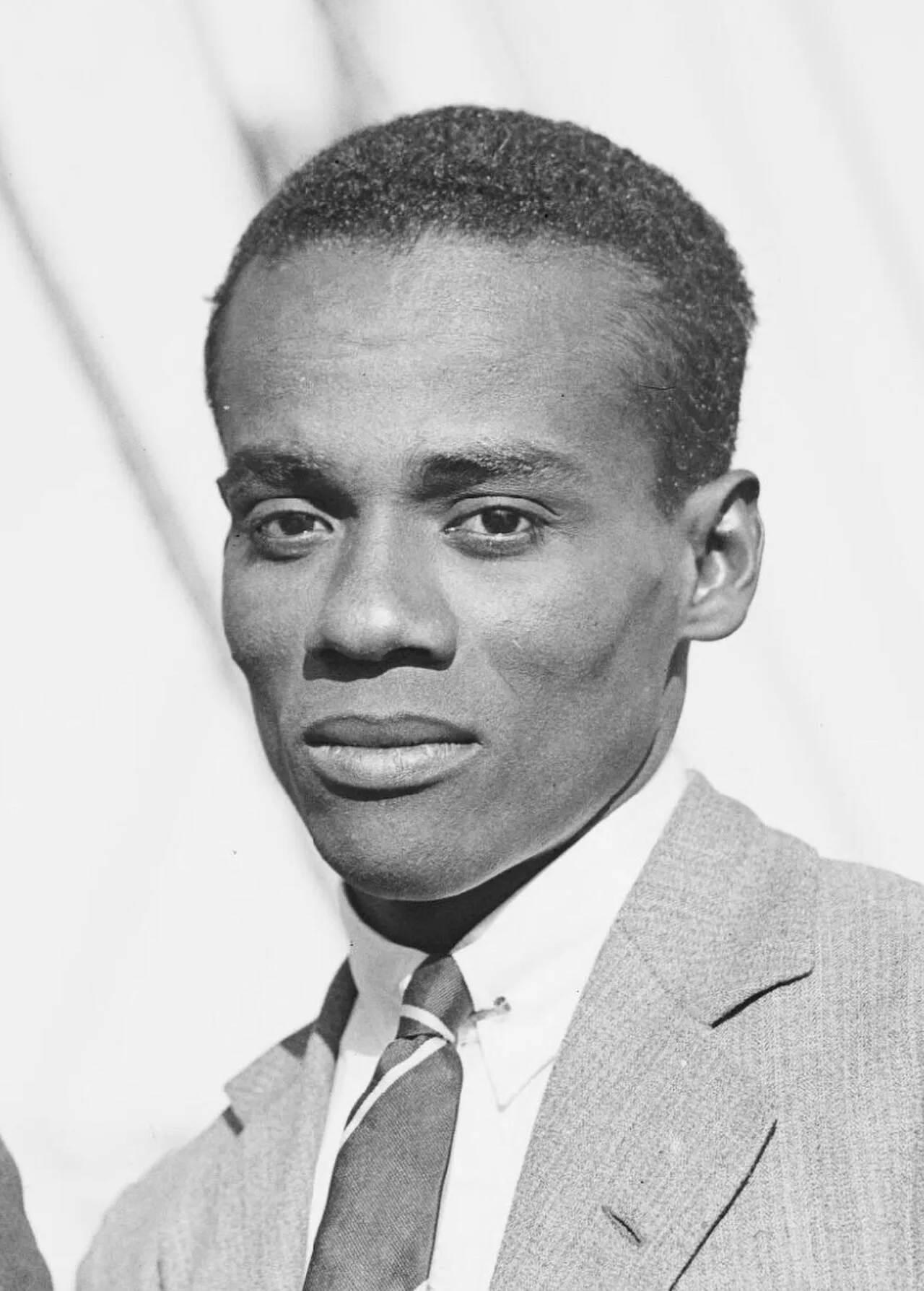 Portrait of Edwin St Hill (1904–1957) – memorial page