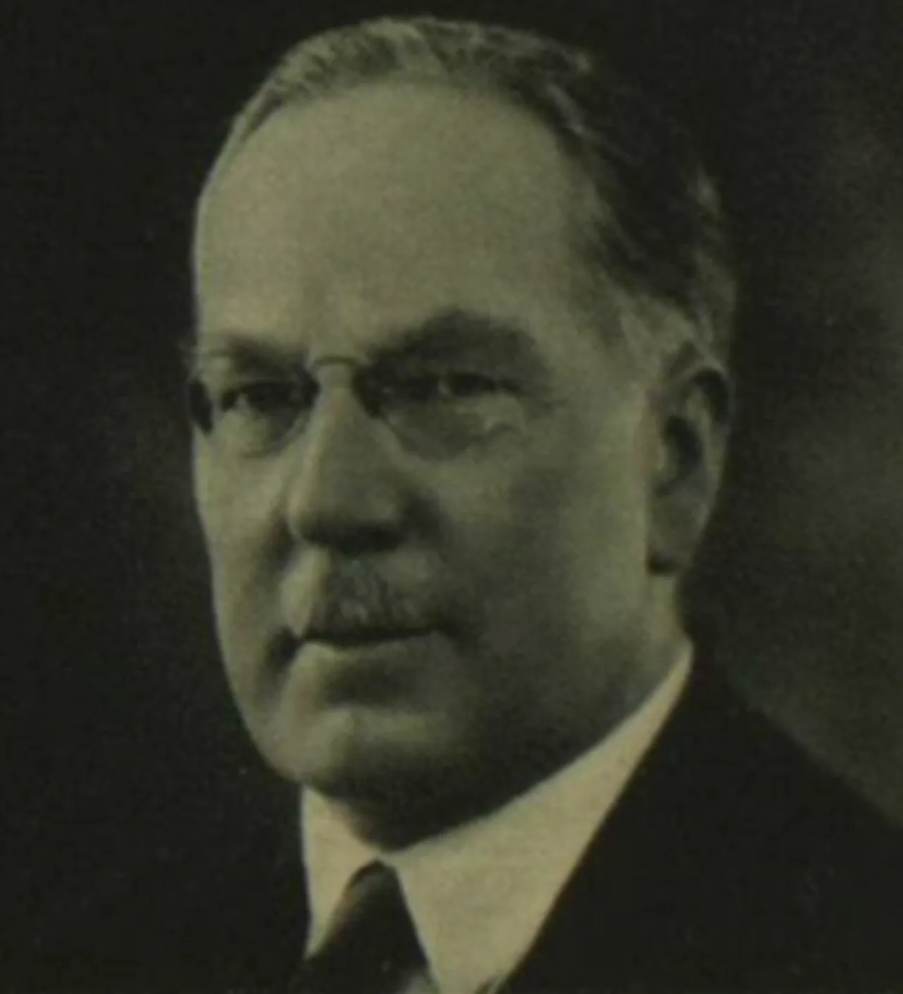 Portrait of Ernest Nathaniel Bennett (1865–1947) – memorial page