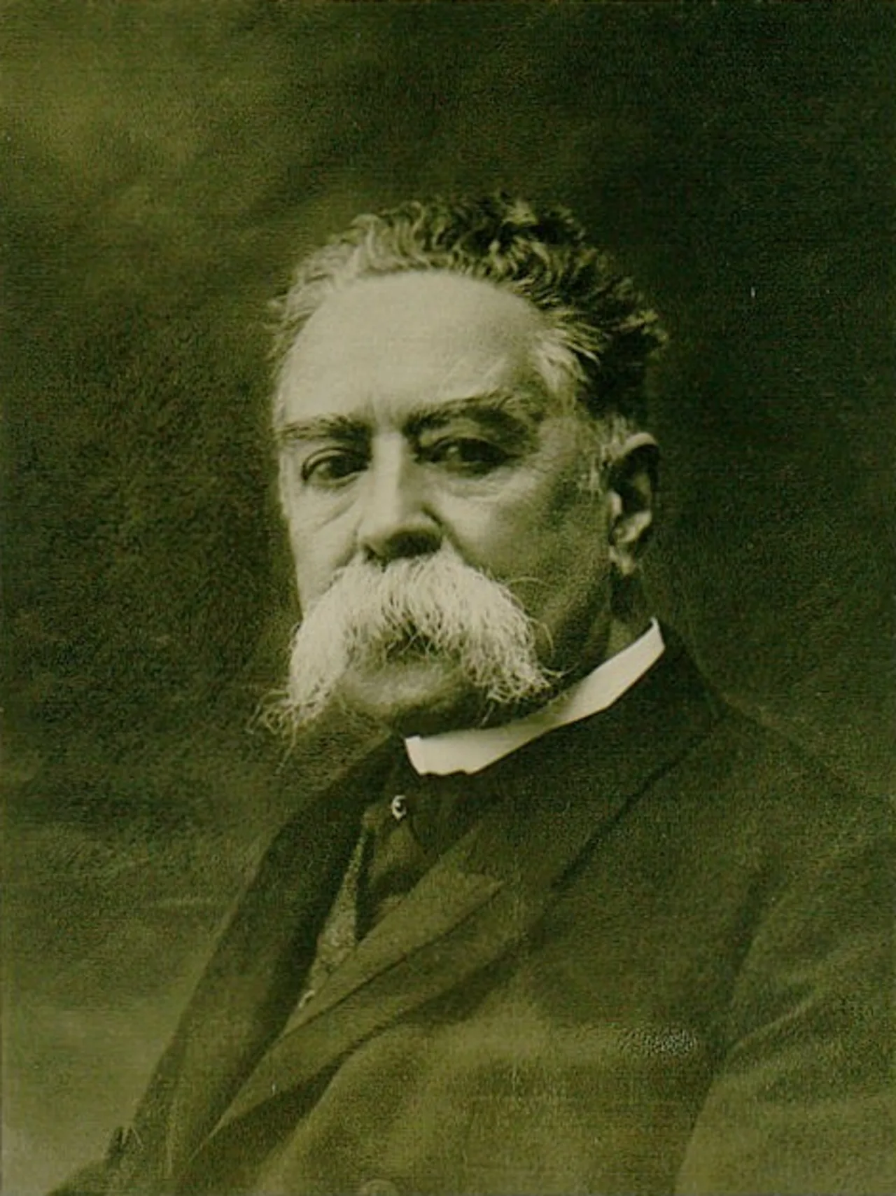 Júlio Augusto Henriques