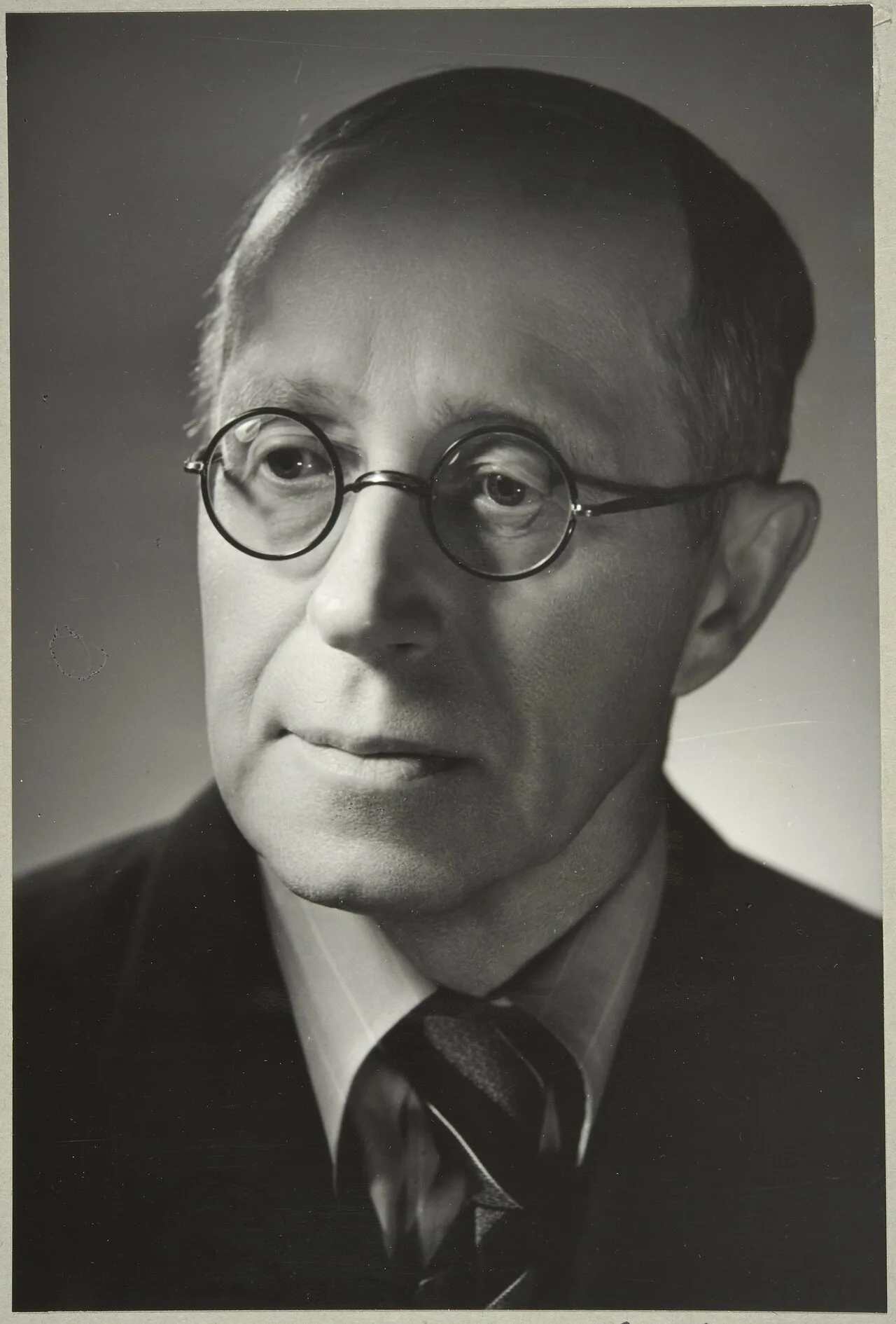Porträt von Onni Okkonen (1886–1962) – Gedenkseite