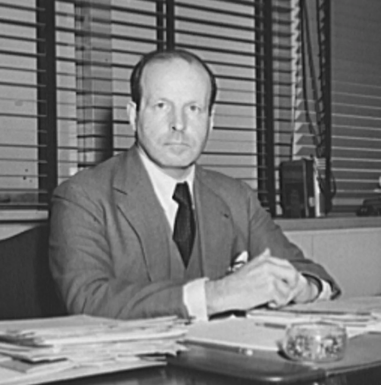 Porträt von Ferdinand Eberstadt (1890–1969) – Gedenkseite