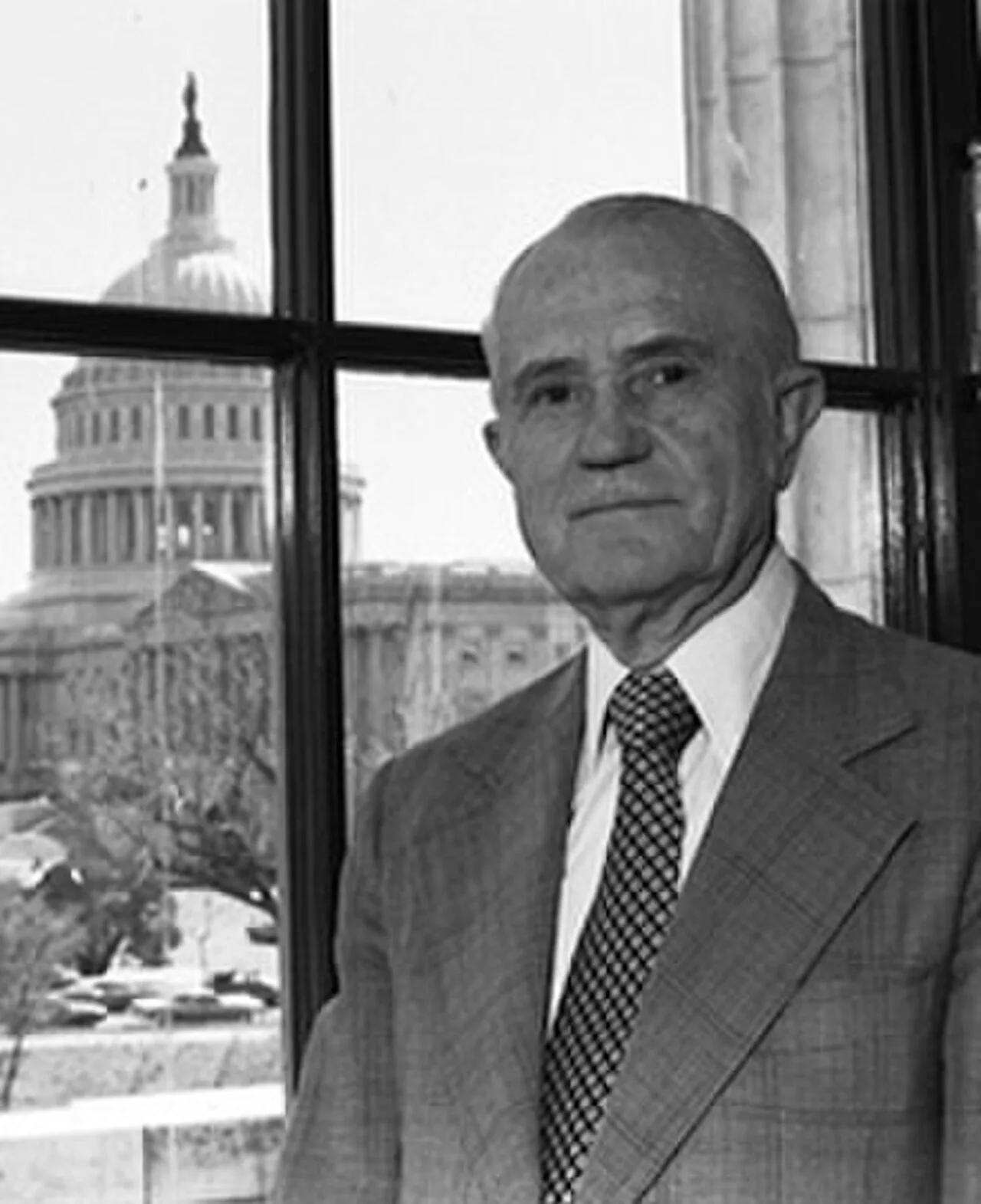 Portrait of Floyd M. Riddick (1908–2000) – memorial page