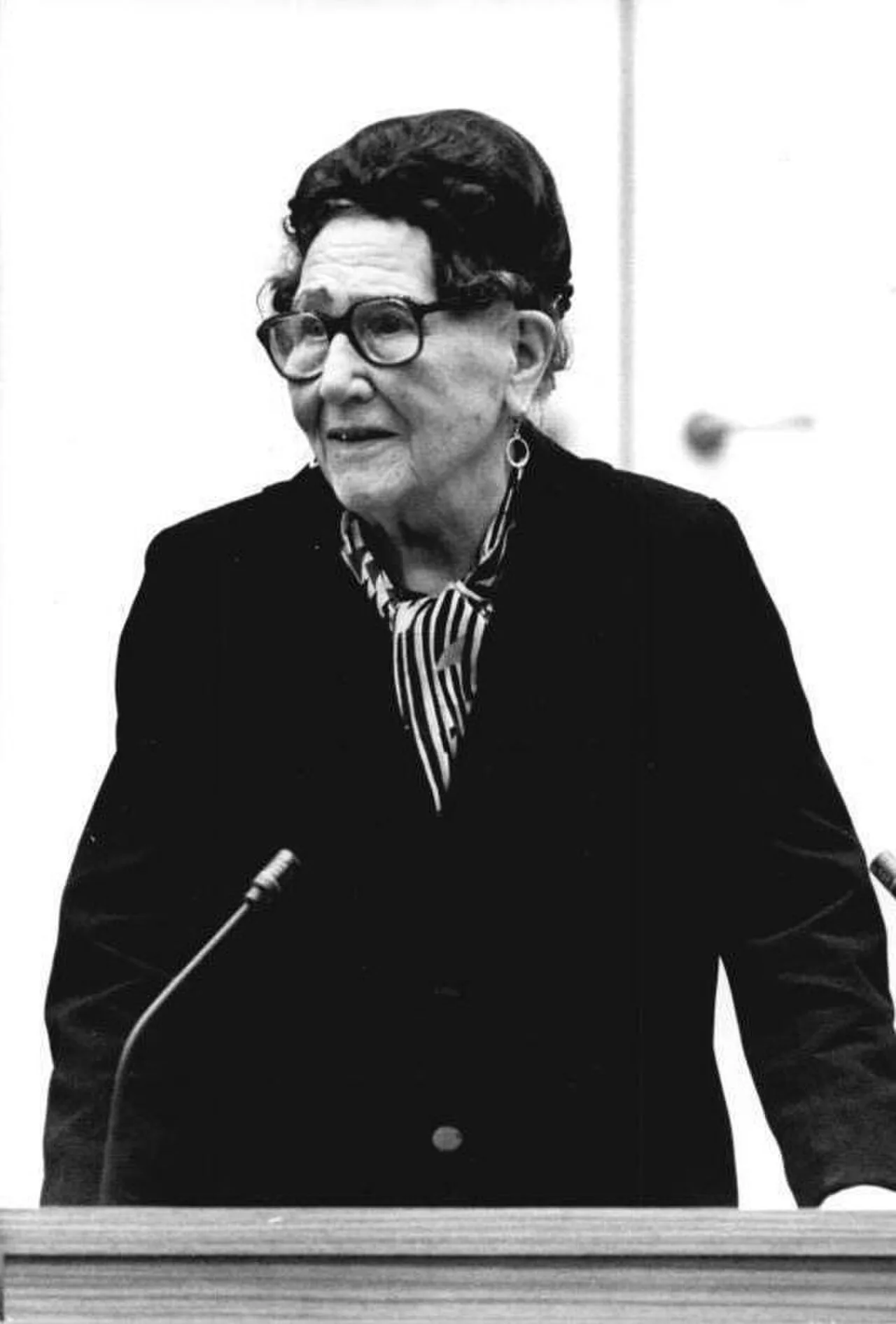 Portrait of Wilhelmine Schirmer-Pröscher (1889–1992) – memorial page