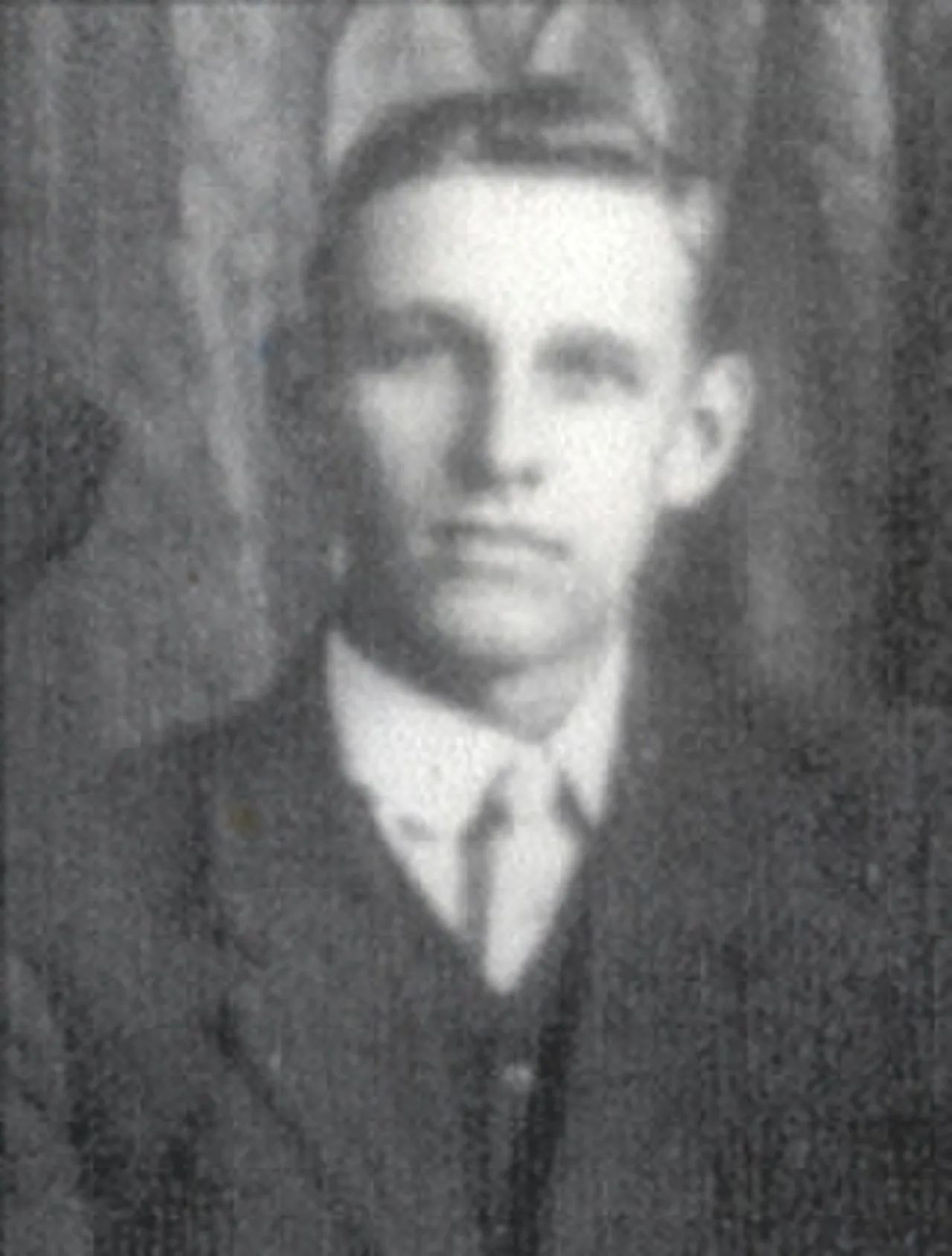 Portrait of Frank Lugton (1893–1916) – memorial page