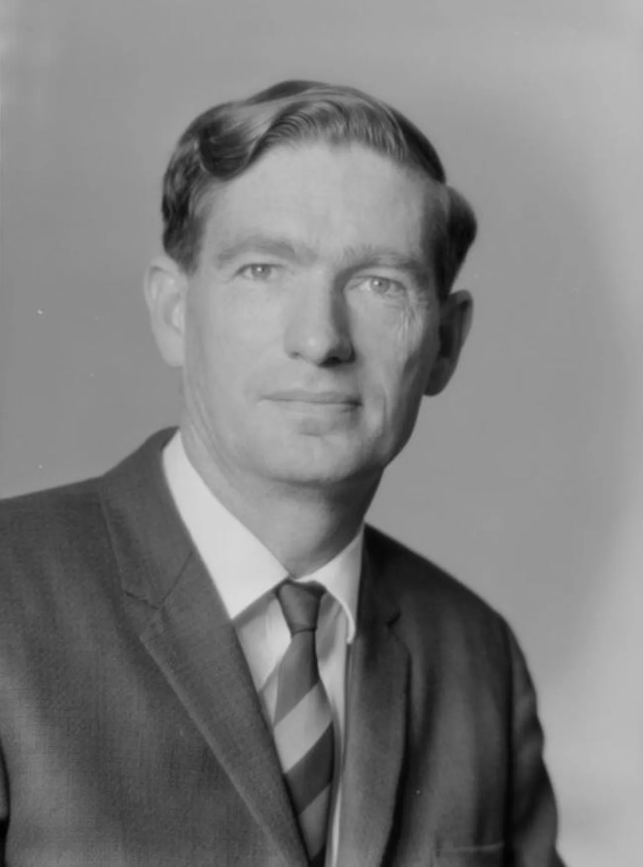 Porträt von Fraser Colman (1925–2008) – Gedenkseite