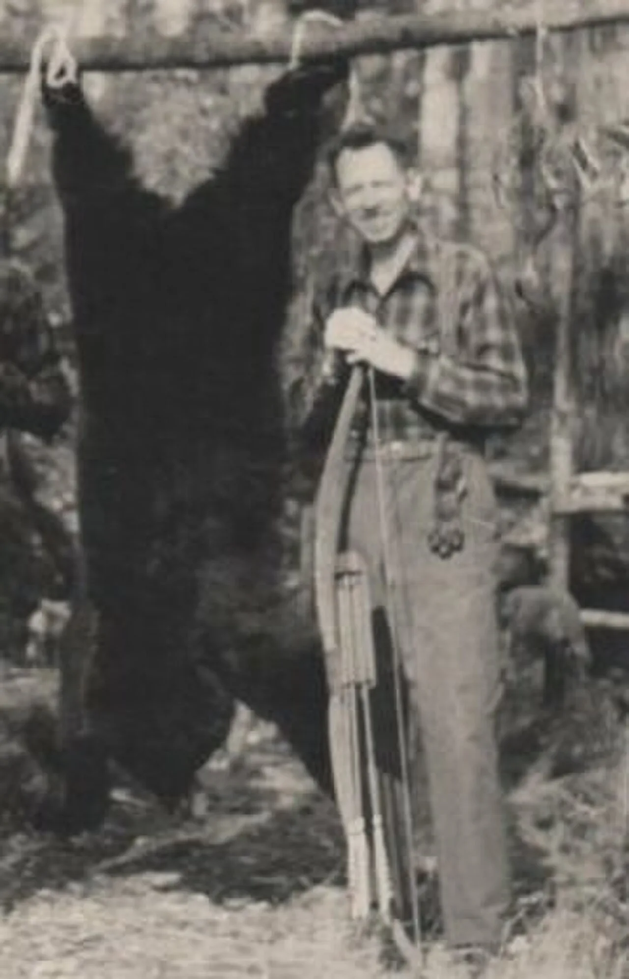 Portrait of Fred Bear (1902–1988) – memorial page