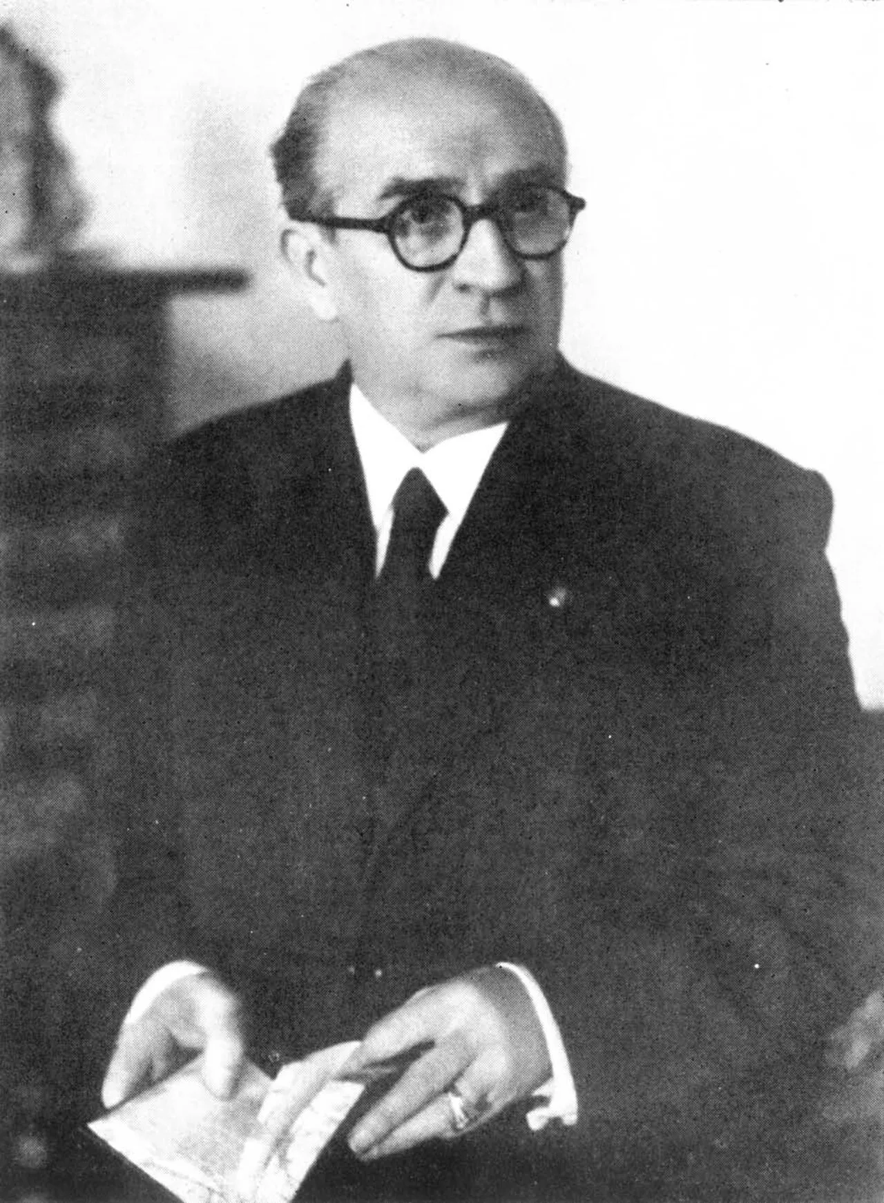 Portrait of Cayetano de Mergelina y Luna (1890–1962) – memorial page