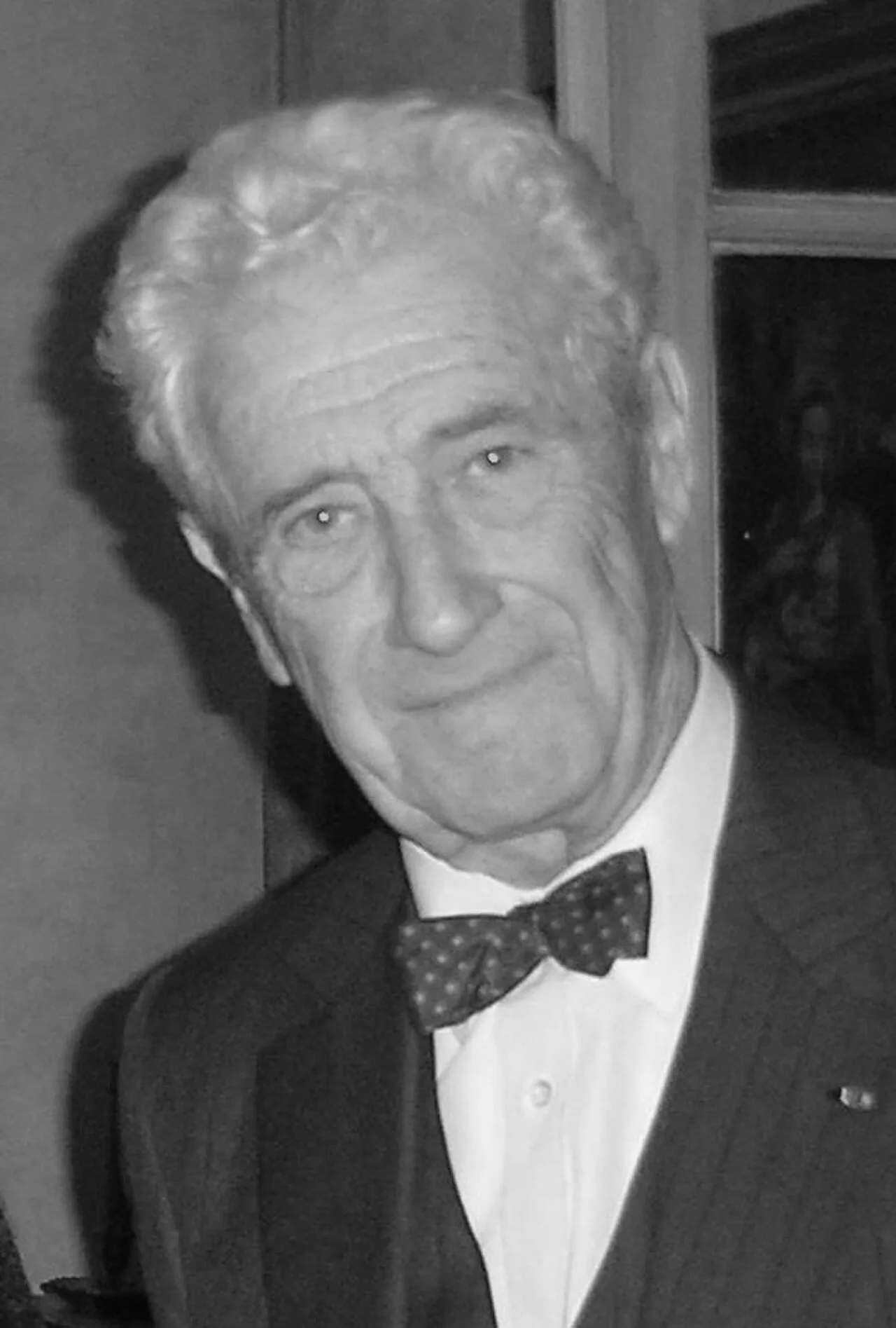 Porträt von Jean Favier (1932–2014) – Gedenkseite
