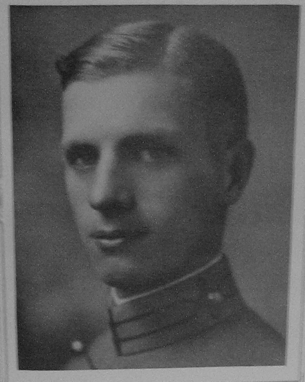 Portrait of Frederick Walker Castle (1908–1944) – memorial page